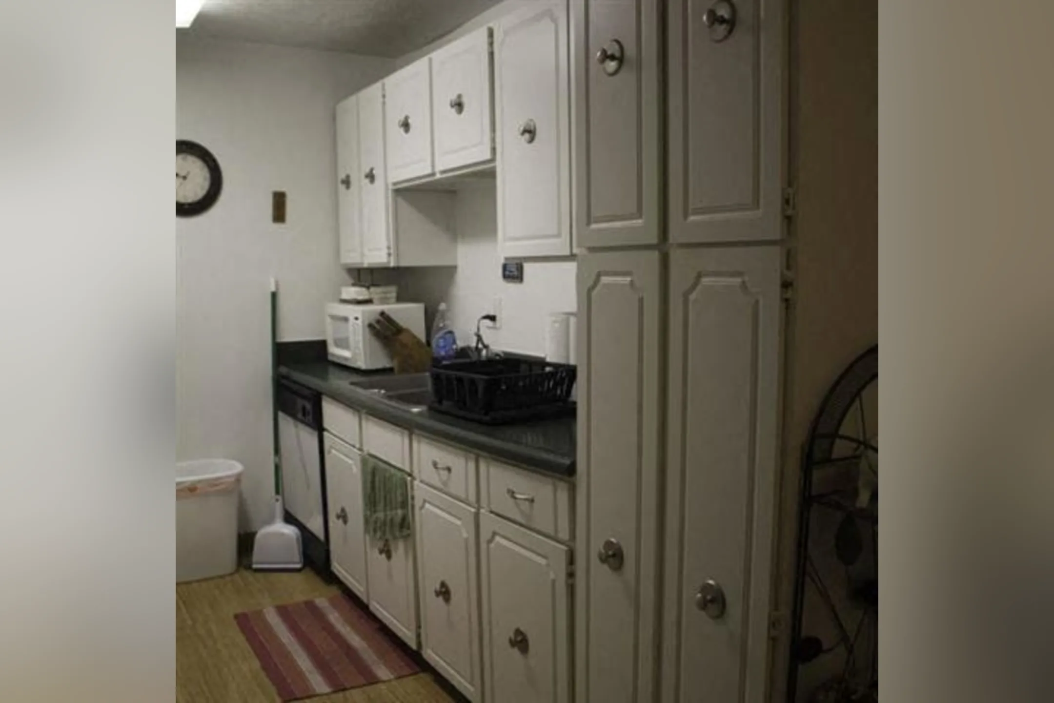 Woodgate Village Apartments Brunswick, OH 44212