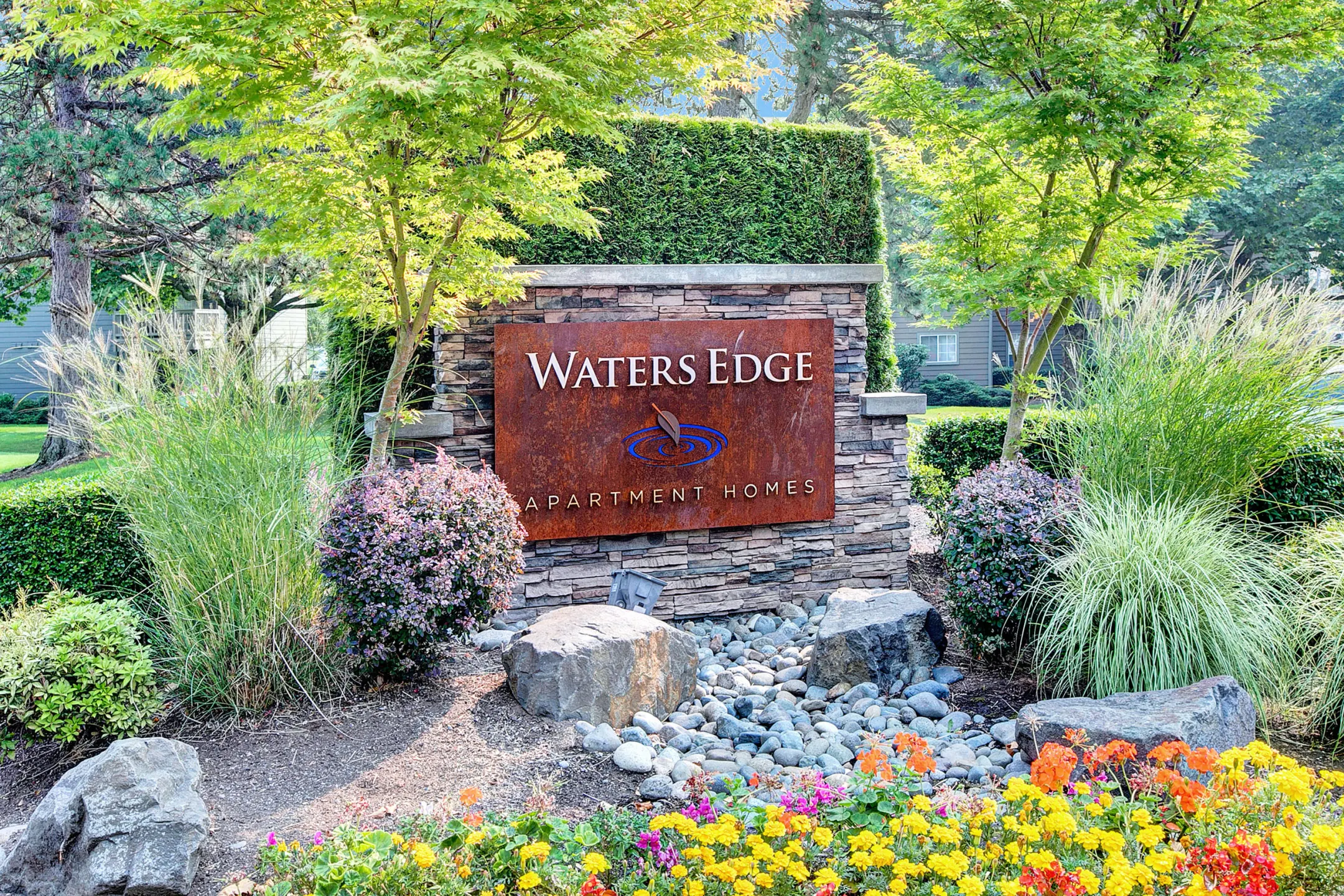 Community Signage - Waters Edge - Kent, WA