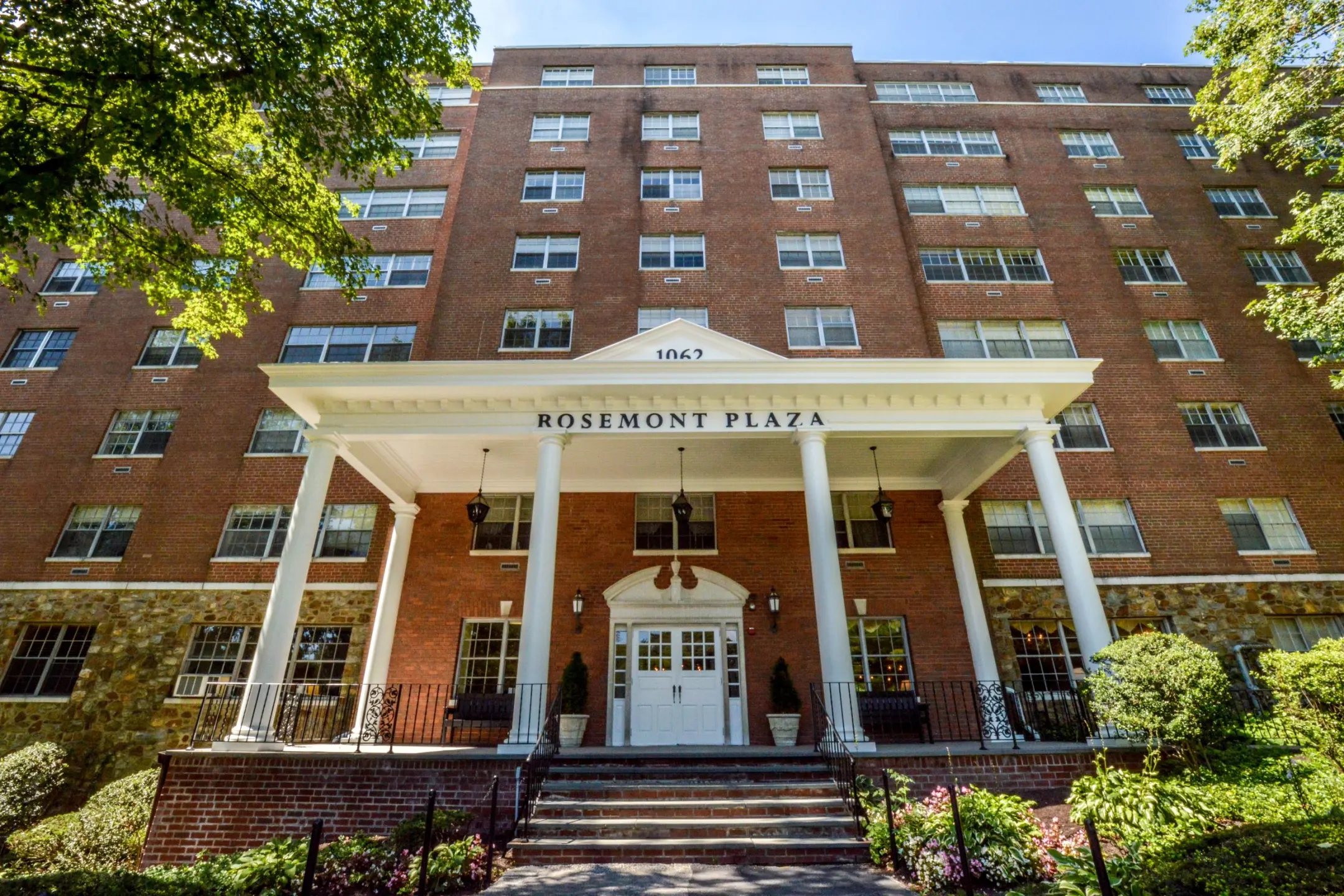 Rosemont Plaza 1062 E Lancaster Ave Bryn Mawr, PA Apartments for Rent Rent.