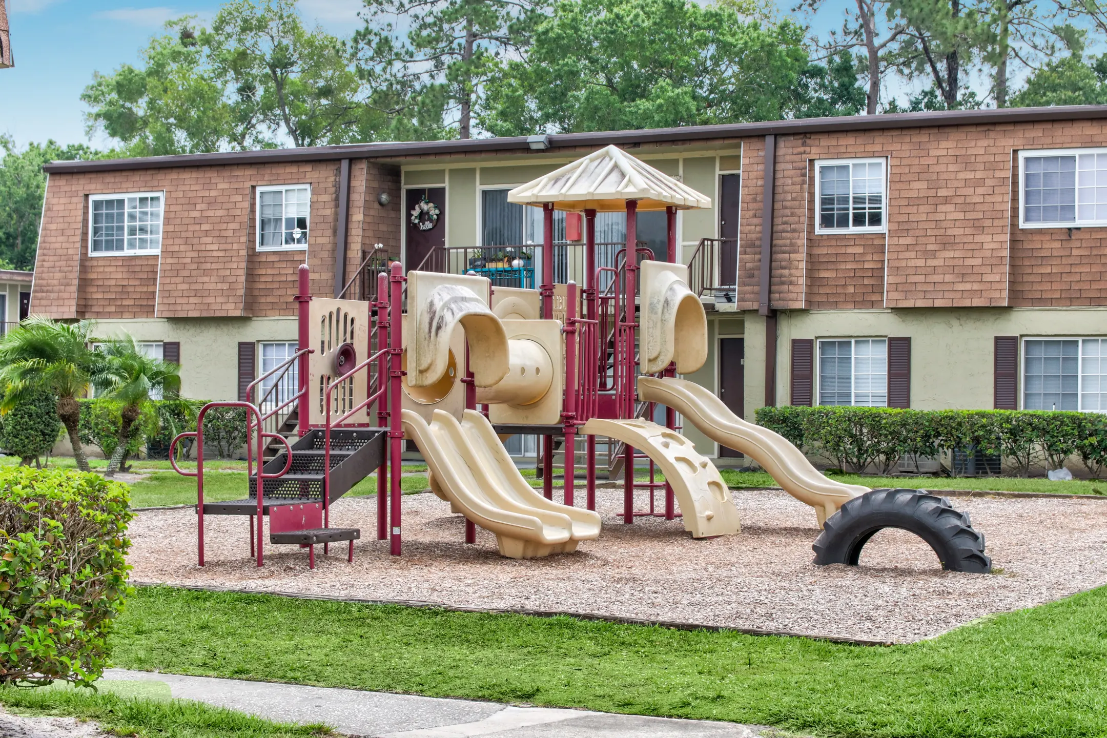 Playground - Park Pointe Apartments - Tampa, FL