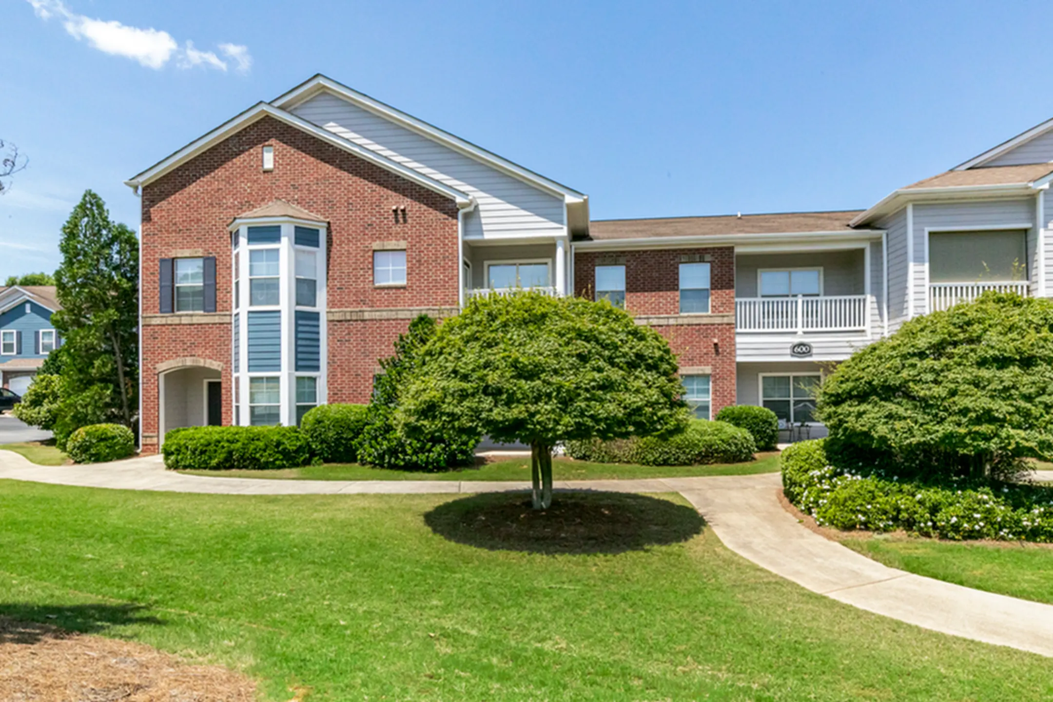 Halston South Point Apartment Homes Apartments McDonough, GA 30253