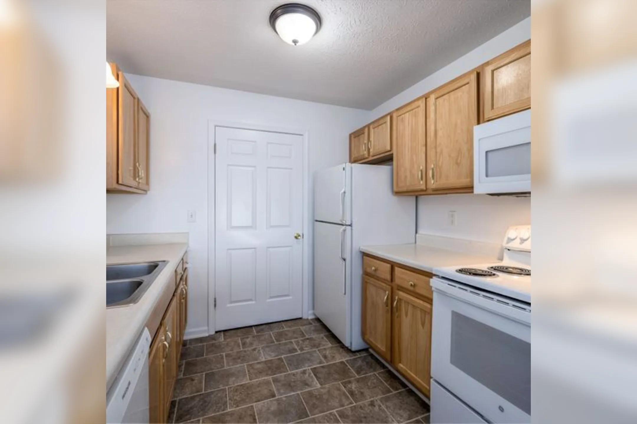 Heritage Park Apartments & Townhomes Apartments Webster, NY 14580