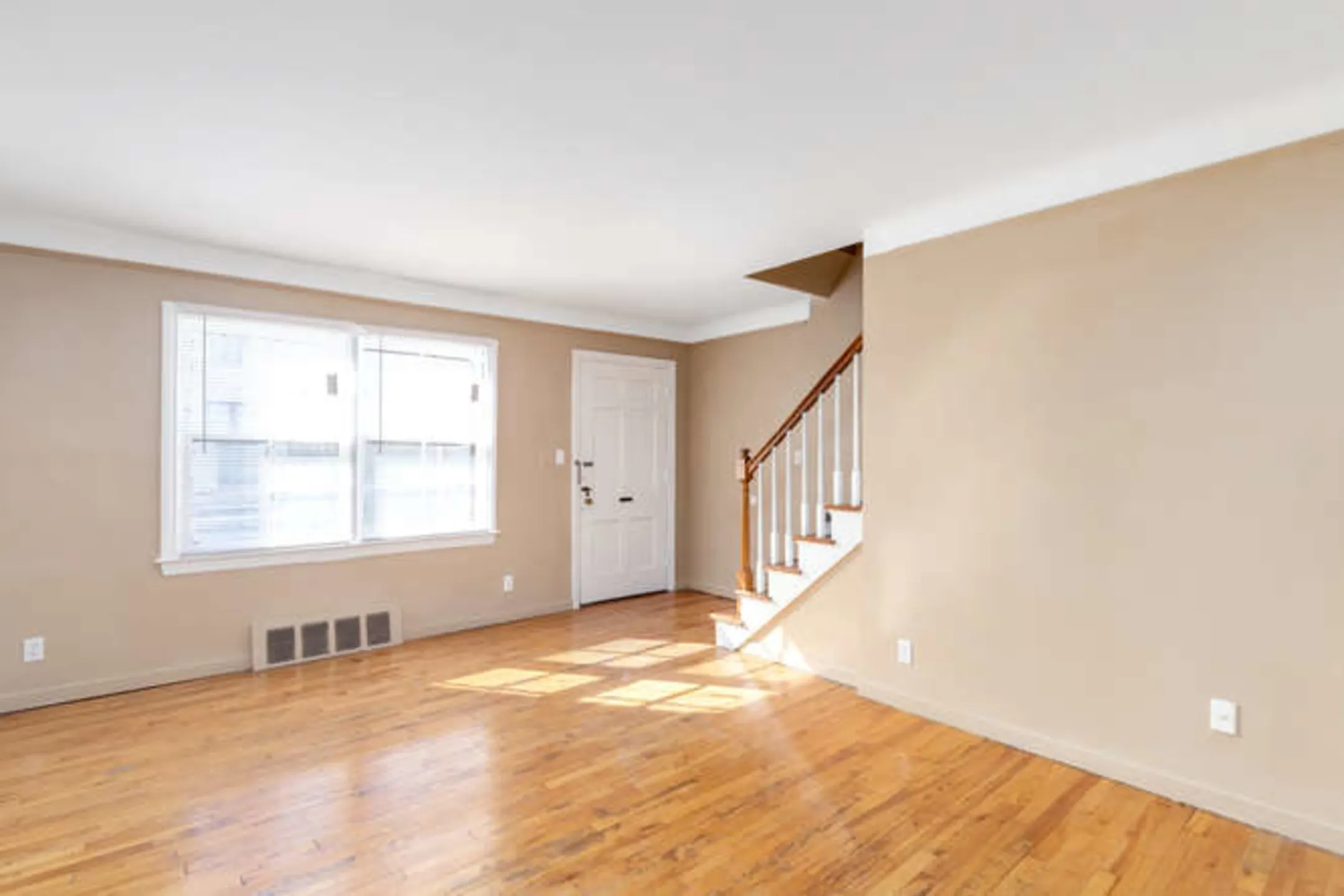 covington-terrace-17500-2nd-ave-detroit-mi-apartments-for-rent-rent