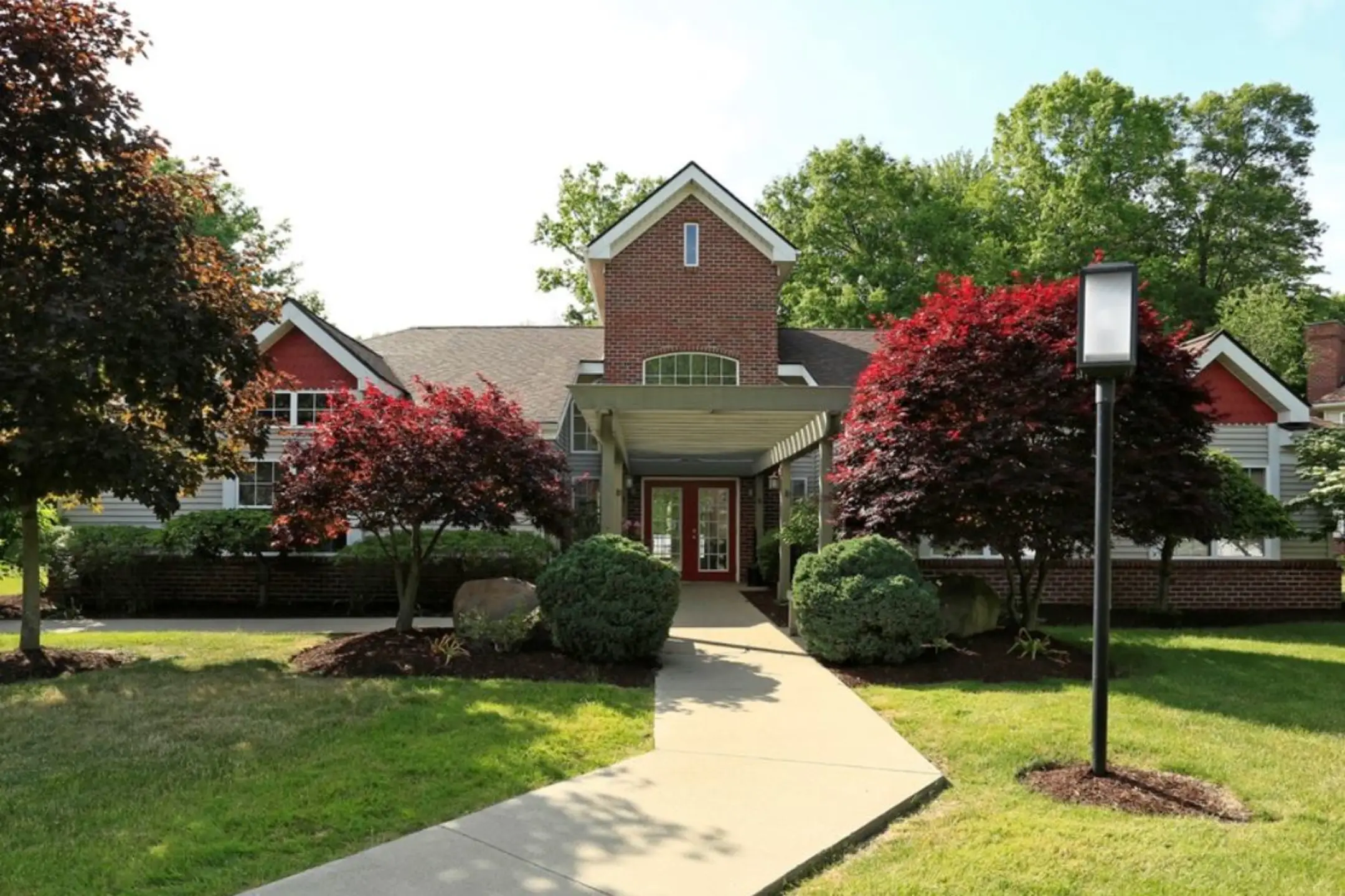 Southcreek Apartments 1100 Boardman Canfield Rd Youngstown, OH for Rent Rent.