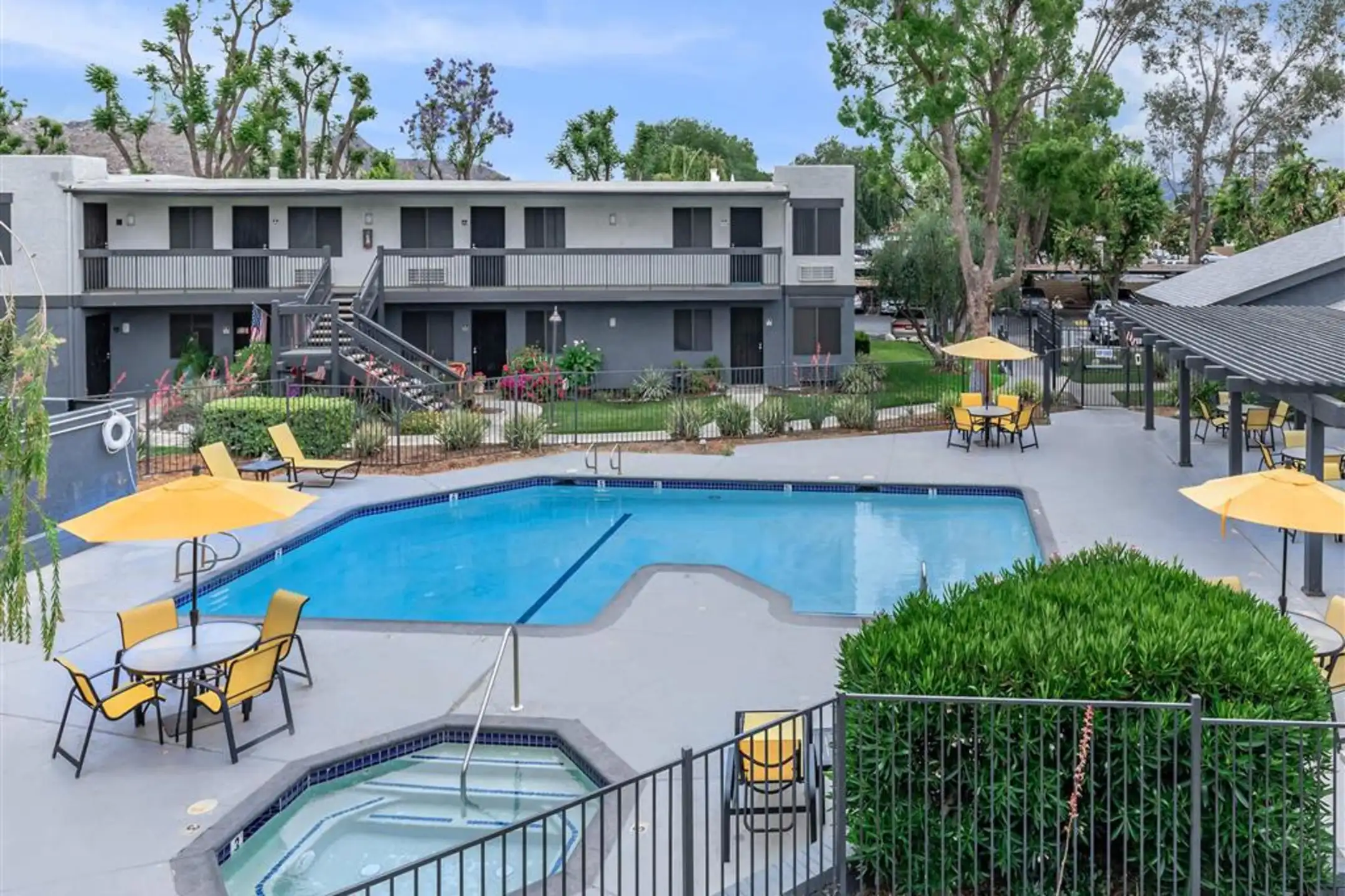 Zen Diamond Active Senior Apartments Apartments Hemet, CA 92543