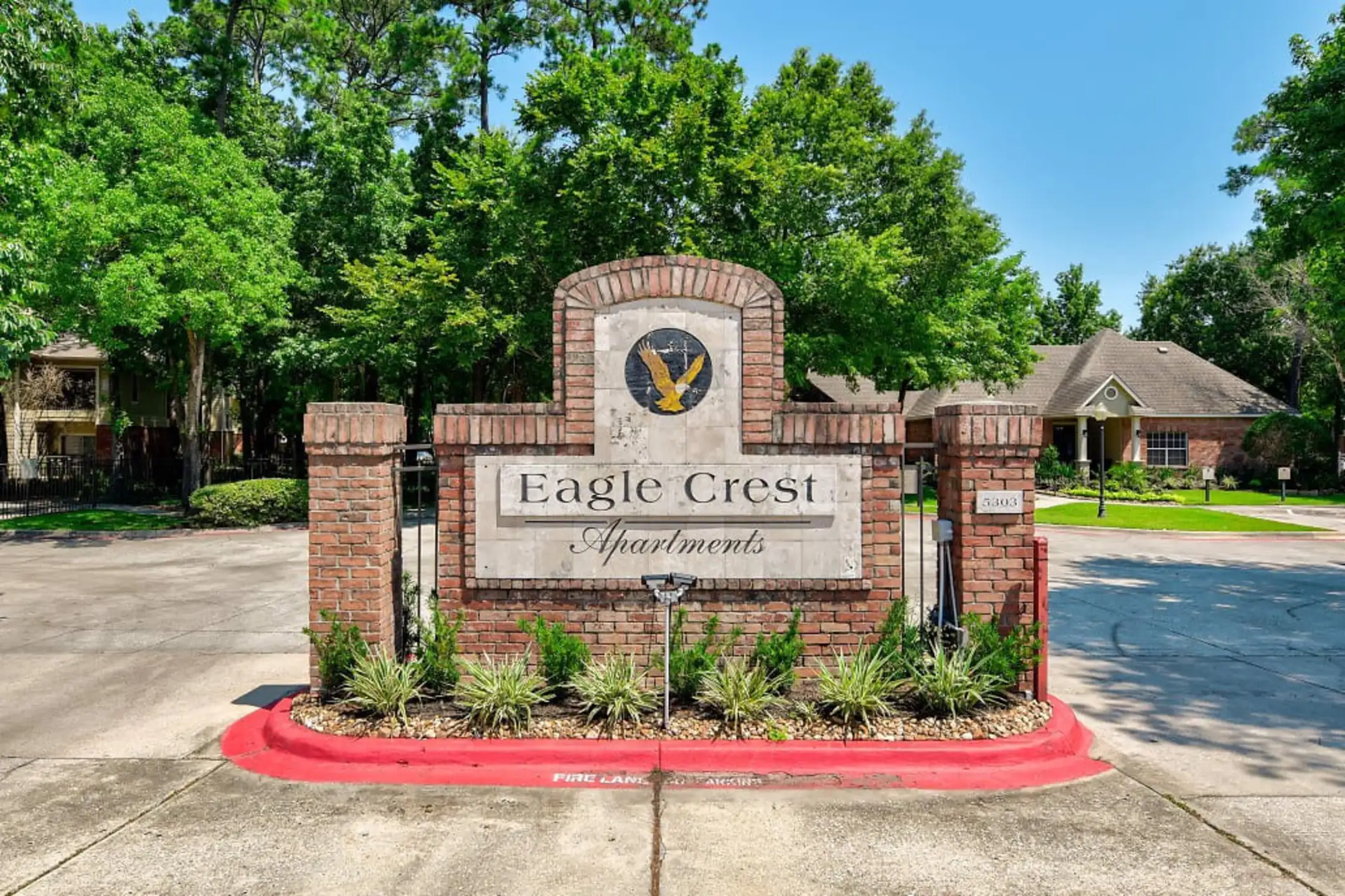 Community Signage - Eagle Crest Apartments - Humble, TX