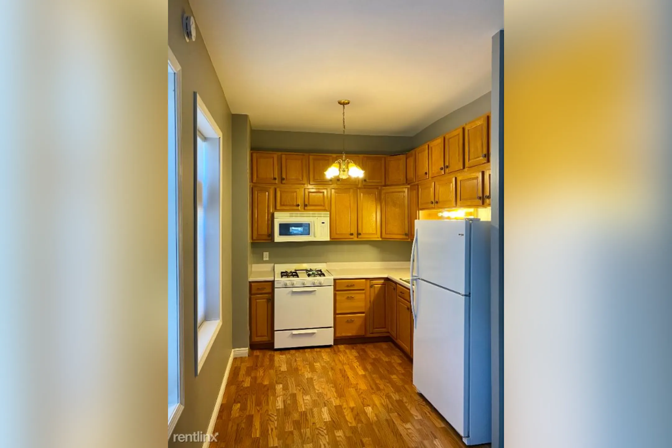 527 Main St Unit 1  
