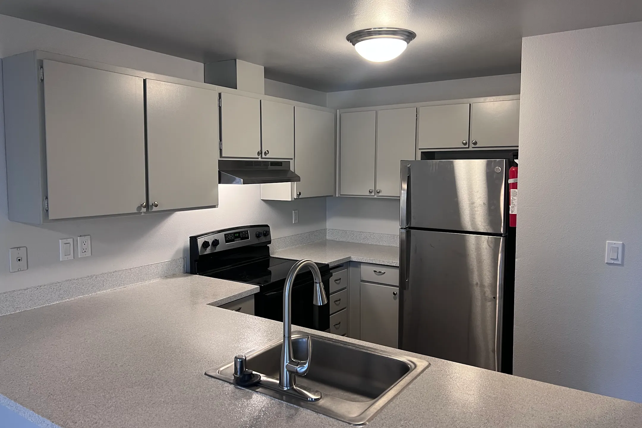 D Place Apartments 3802, 3834, 3838, 3842 D Place SE Auburn, WA