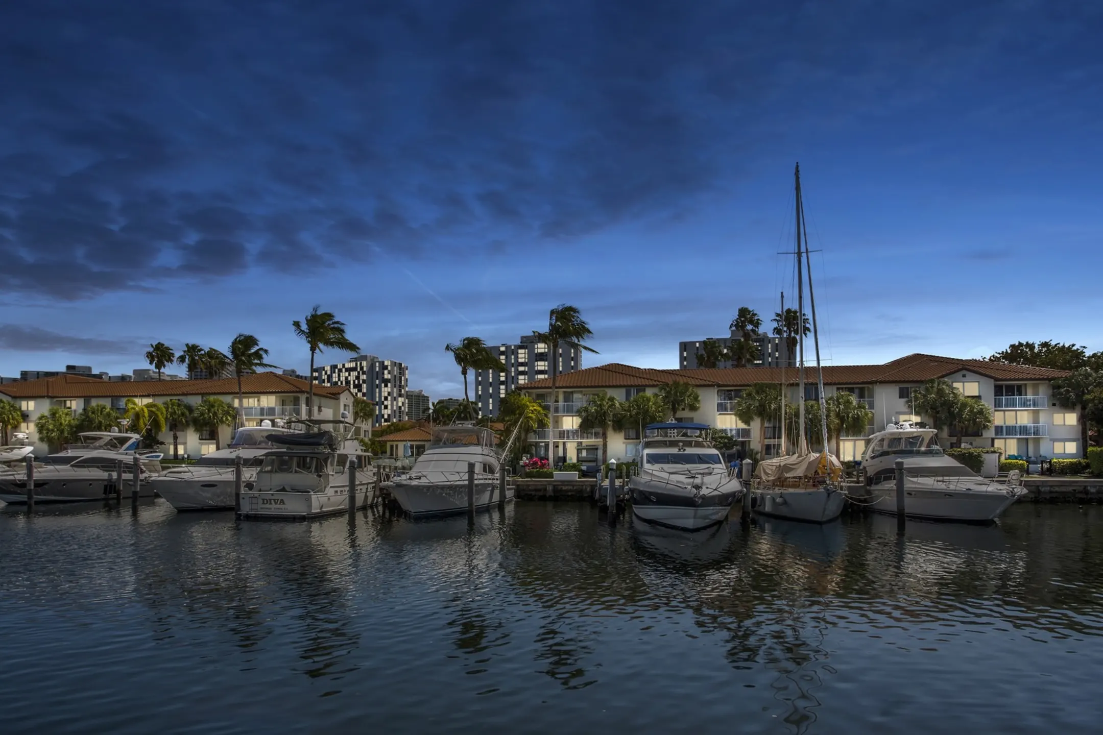 Waterways Village Apartments - Miami, FL