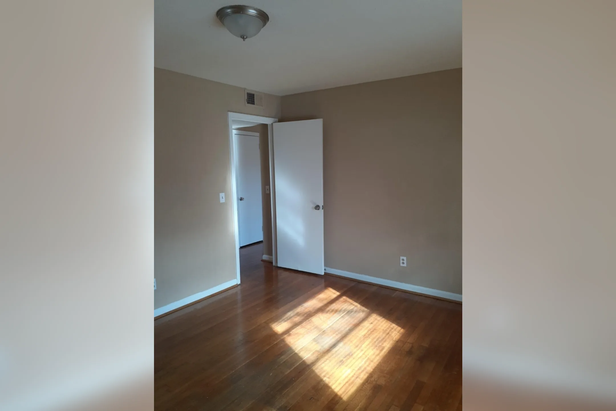 Donnelly Courts 1250 Donnelly Ave SW Atlanta, GA Apartments for