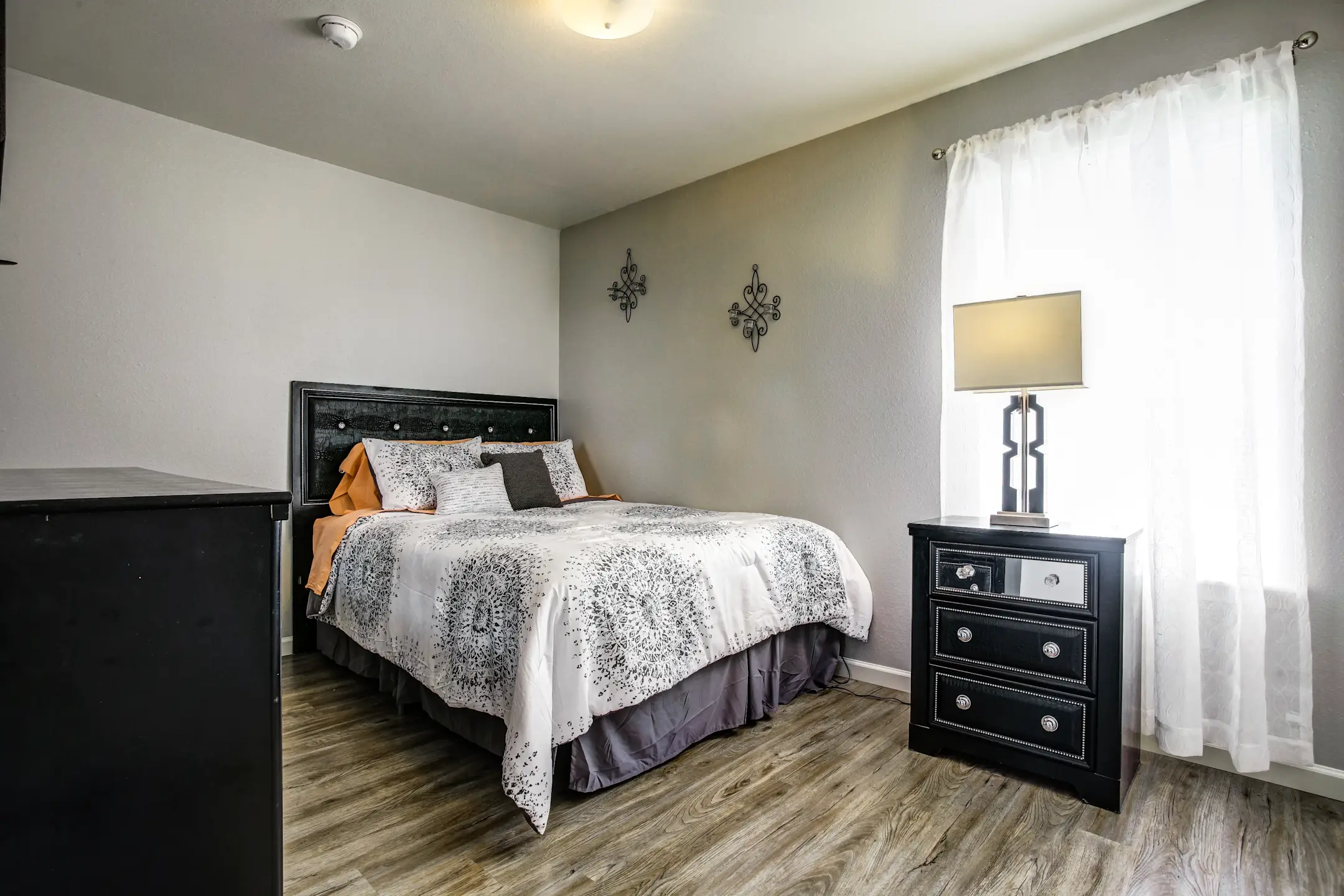 Windsor Village Apartments 1920 N Hearne Ave Shreveport, LA