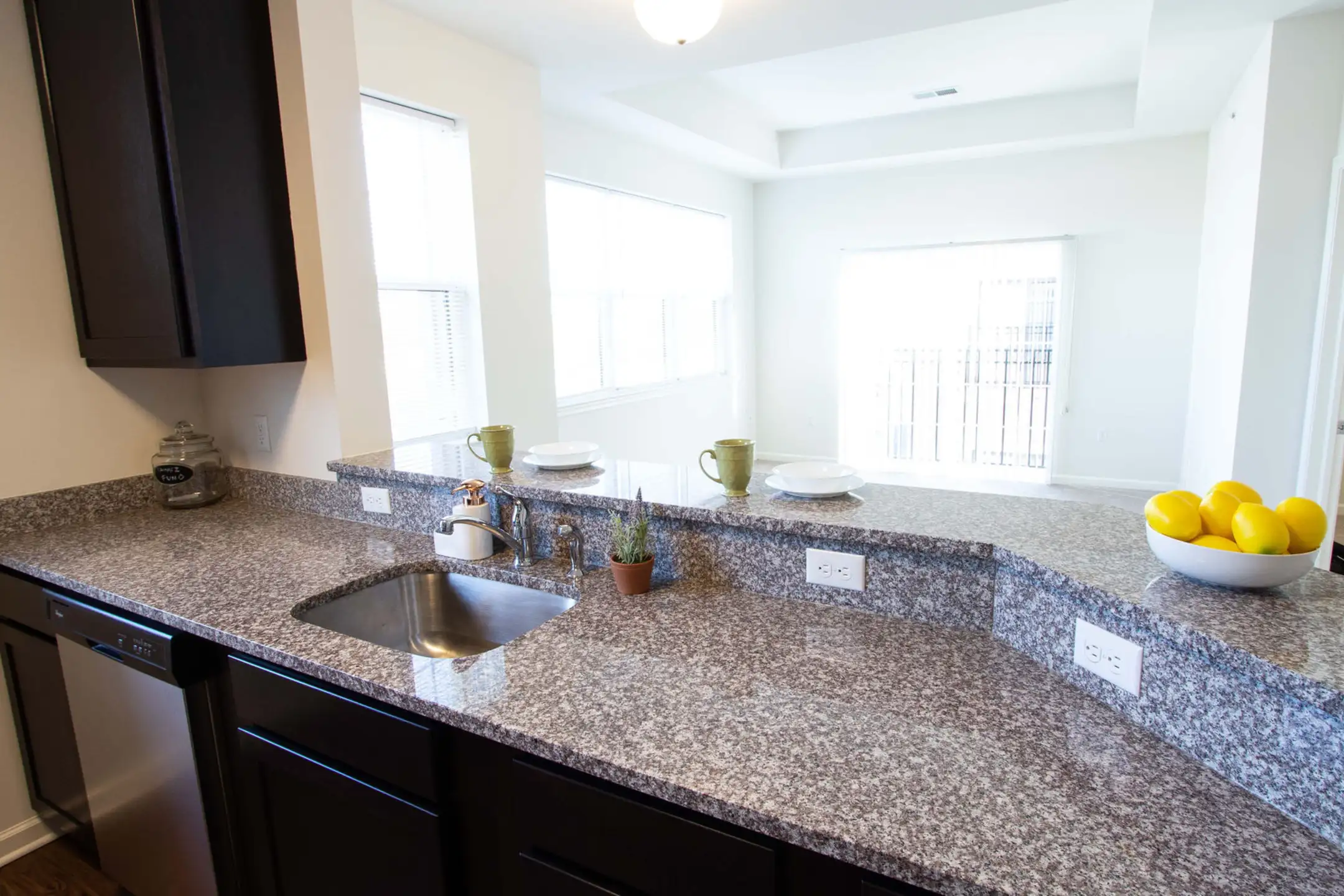 The Villas at Fairway Apartments Piscataway, NJ 08854