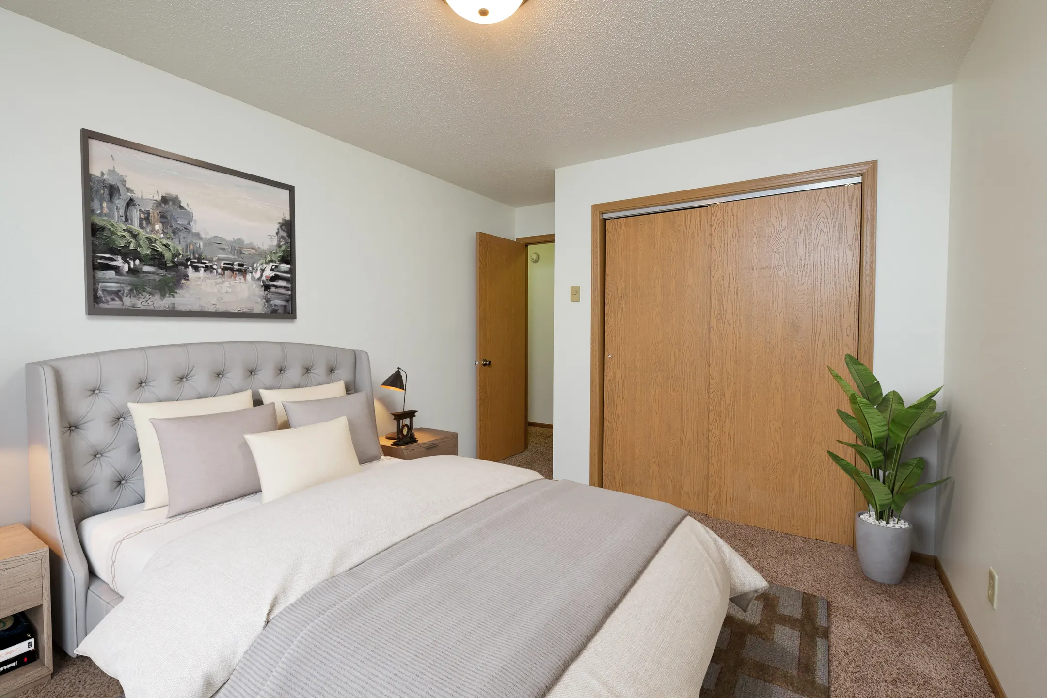 Bedroom - Luxford Court Apartment Community - Fargo, ND