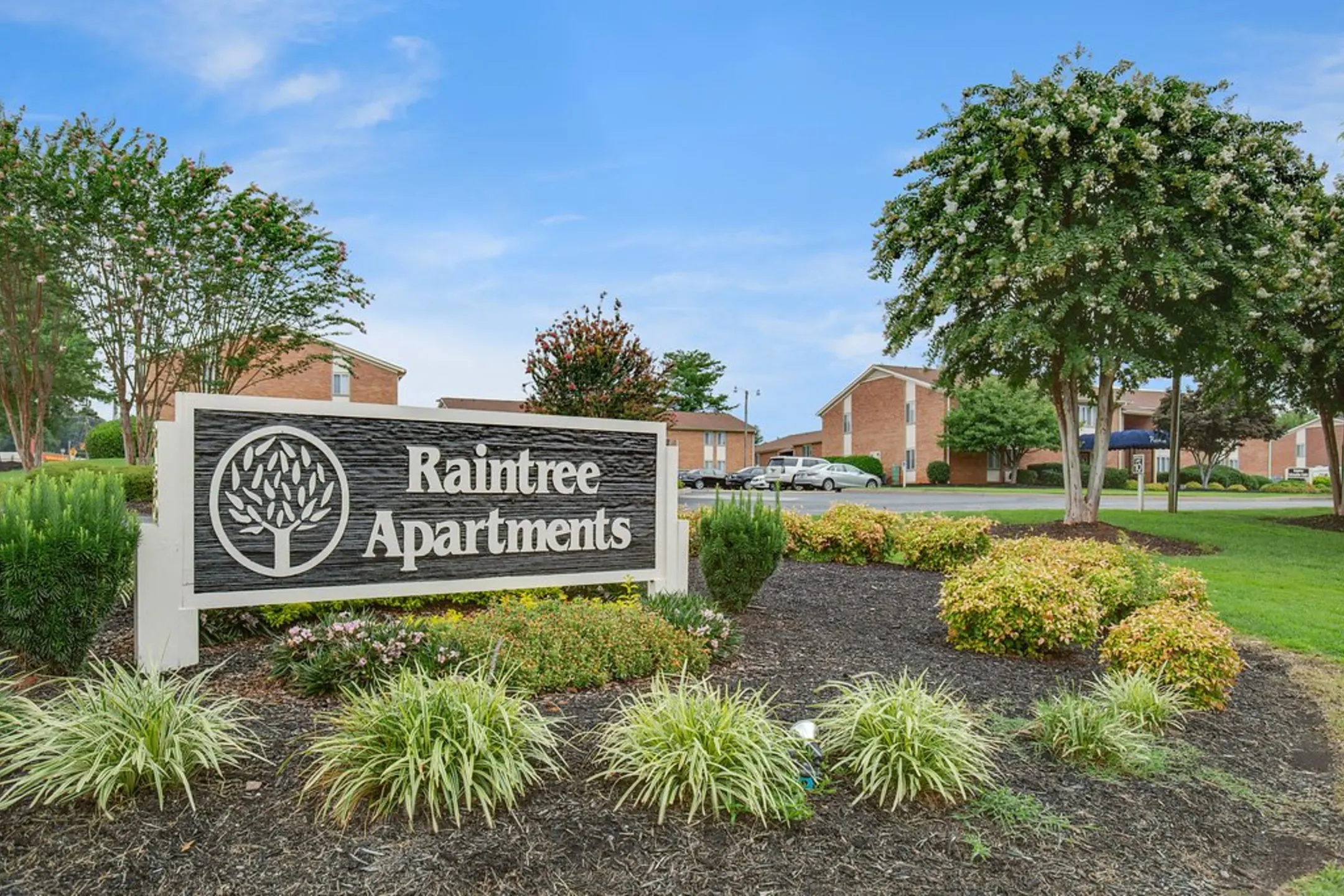 Raintree Apartments - 2420 Marchbanks Ave | Anderson, SC for Rent | Rent.