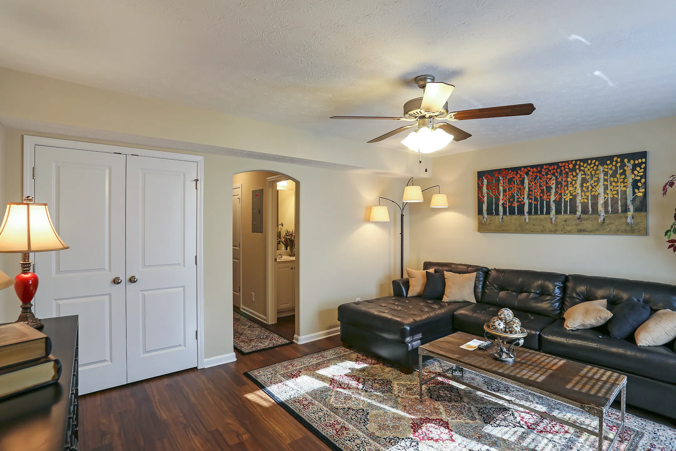 Living Room - Ashton Park Townhomes - Louisville, KY