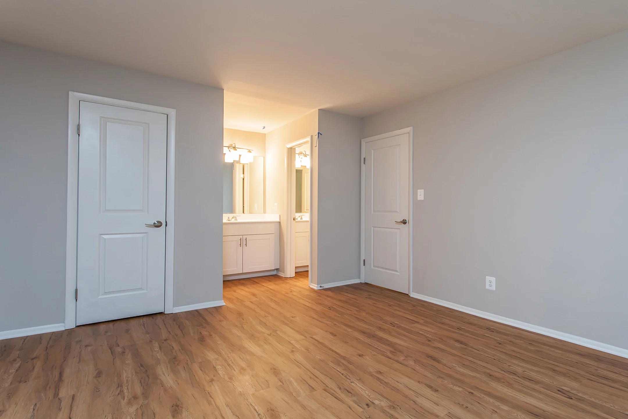 Shenandoah Crossing Apartment Homes 13300 Blueberry Ln Fairfax, VA Apartments for Rent Rent.