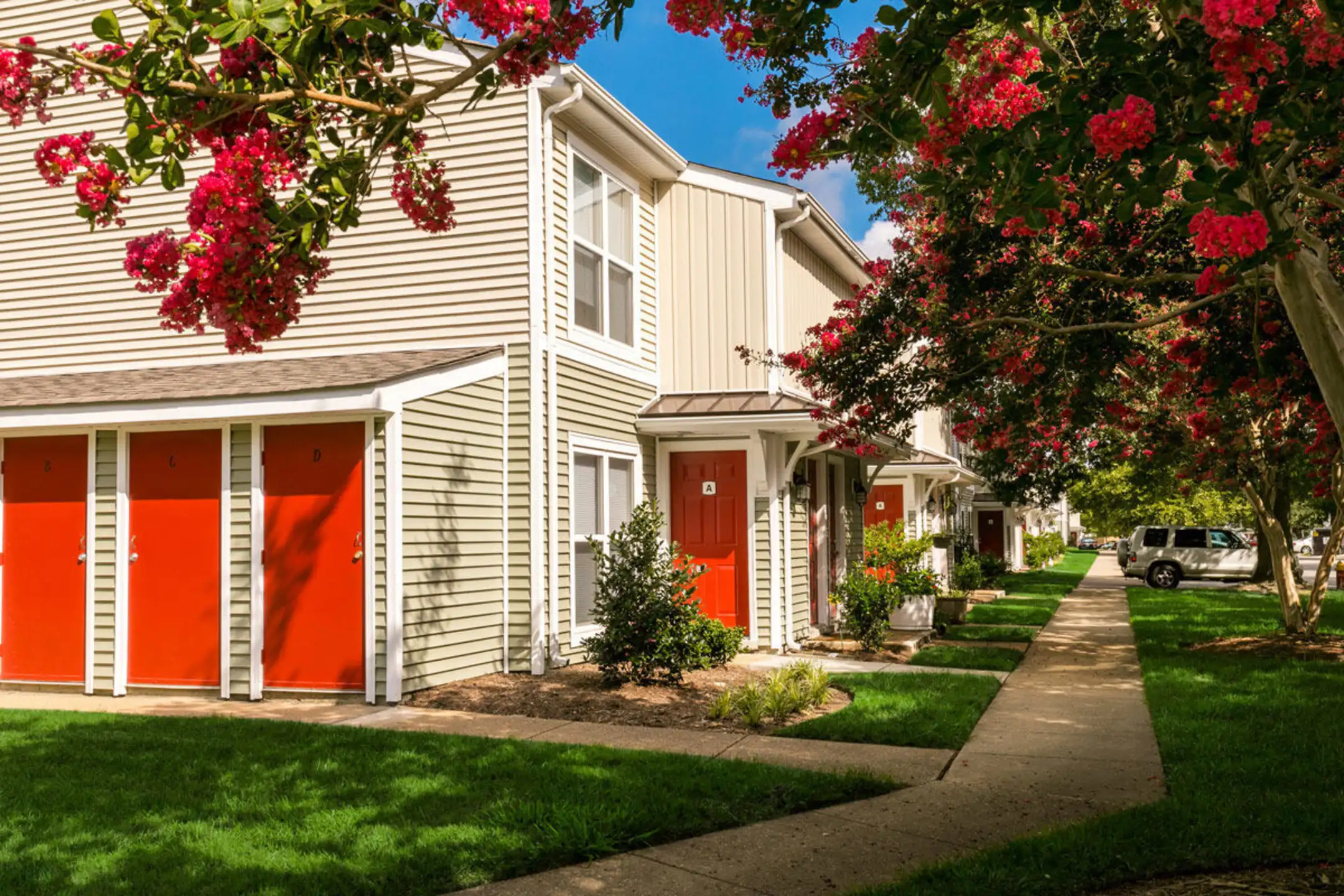 Kingsbridge Apartments Chesapeake, VA 23322