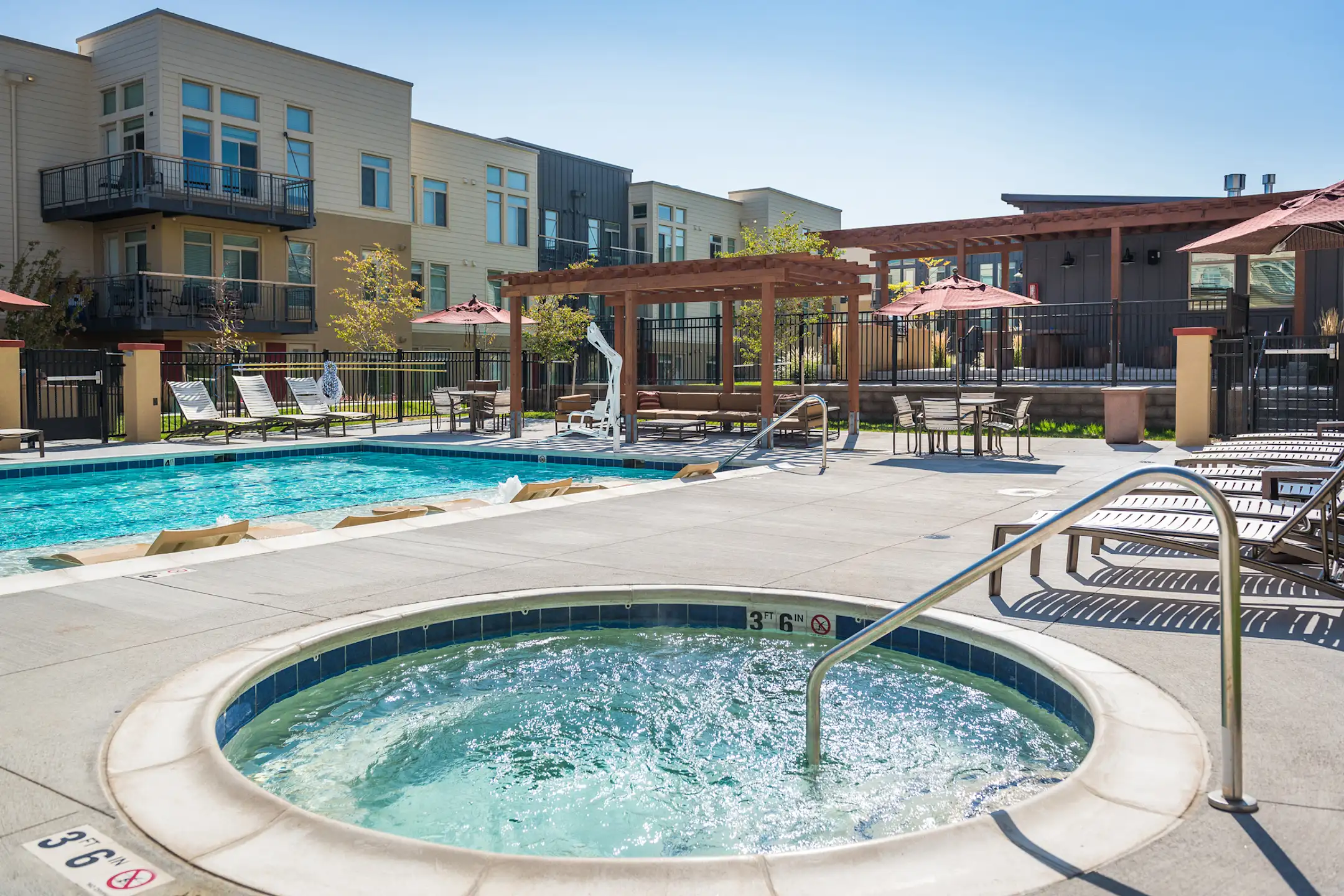 Pool - 8000 Uptown - Broomfield, CO