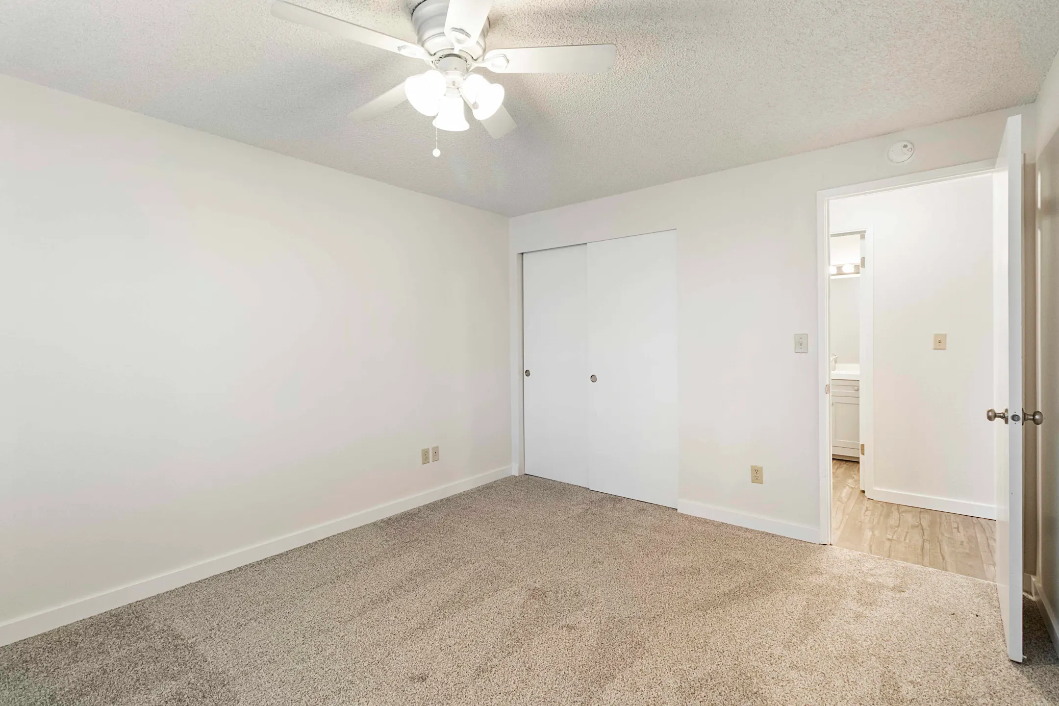 D Place Apartments 3802, 3834, 3838, 3842 D Place SE Auburn, WA