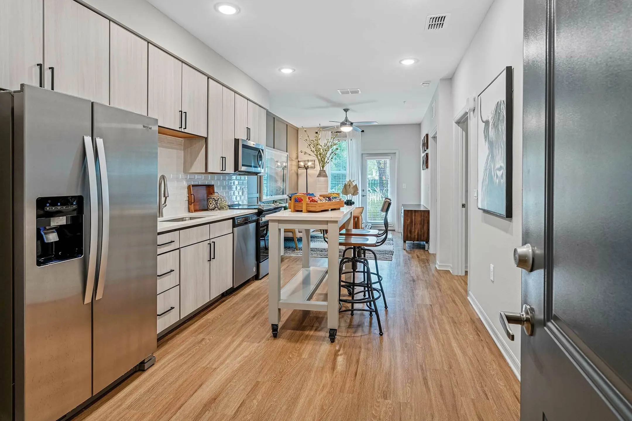 Advenir at the Watson Apartments Tampa, FL 33616