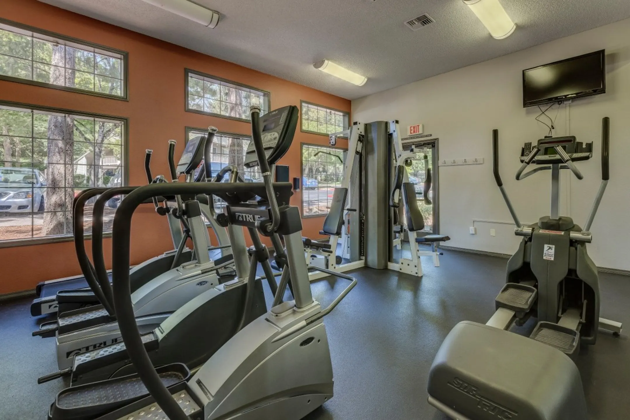 Fitness Weight Room - Cedar Crest - Beaverton, OR