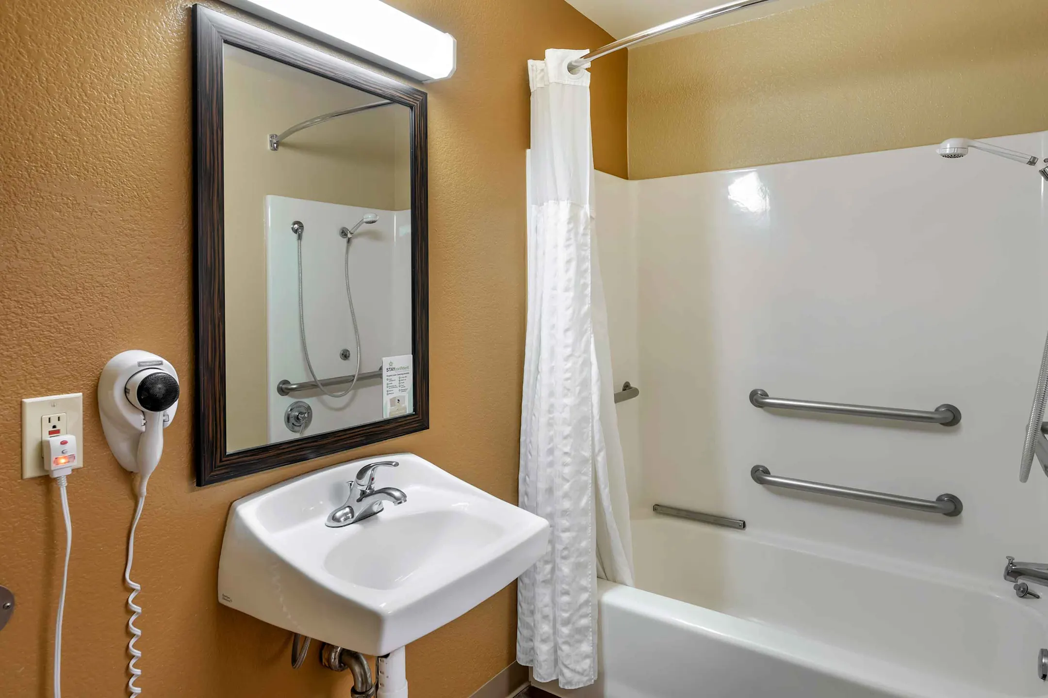 Furnished Studio Los Angeles La Mirada 14775 Firestone Blvd La