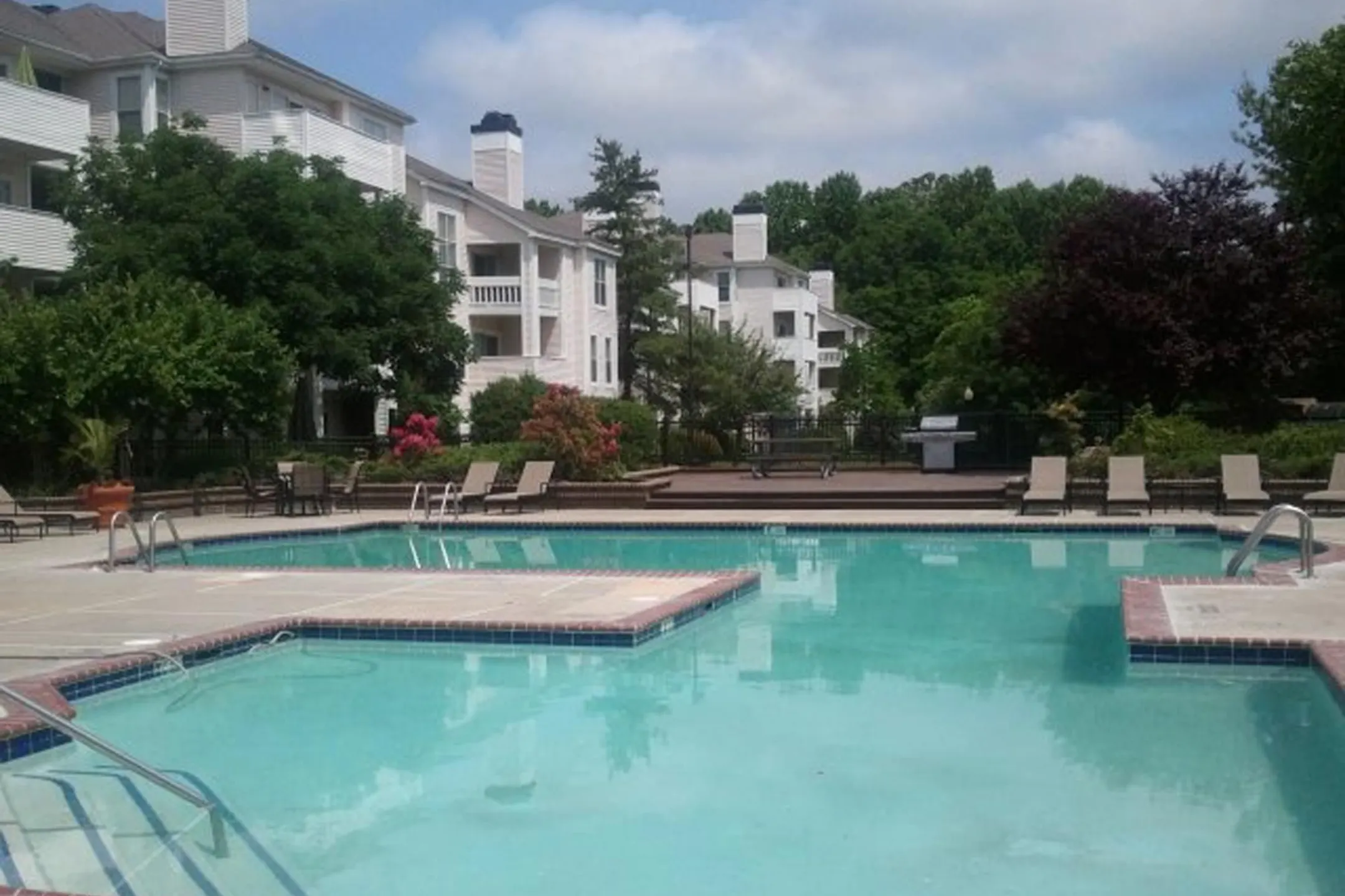 Pool - The Apartments At Pike Creek - Newark, DE