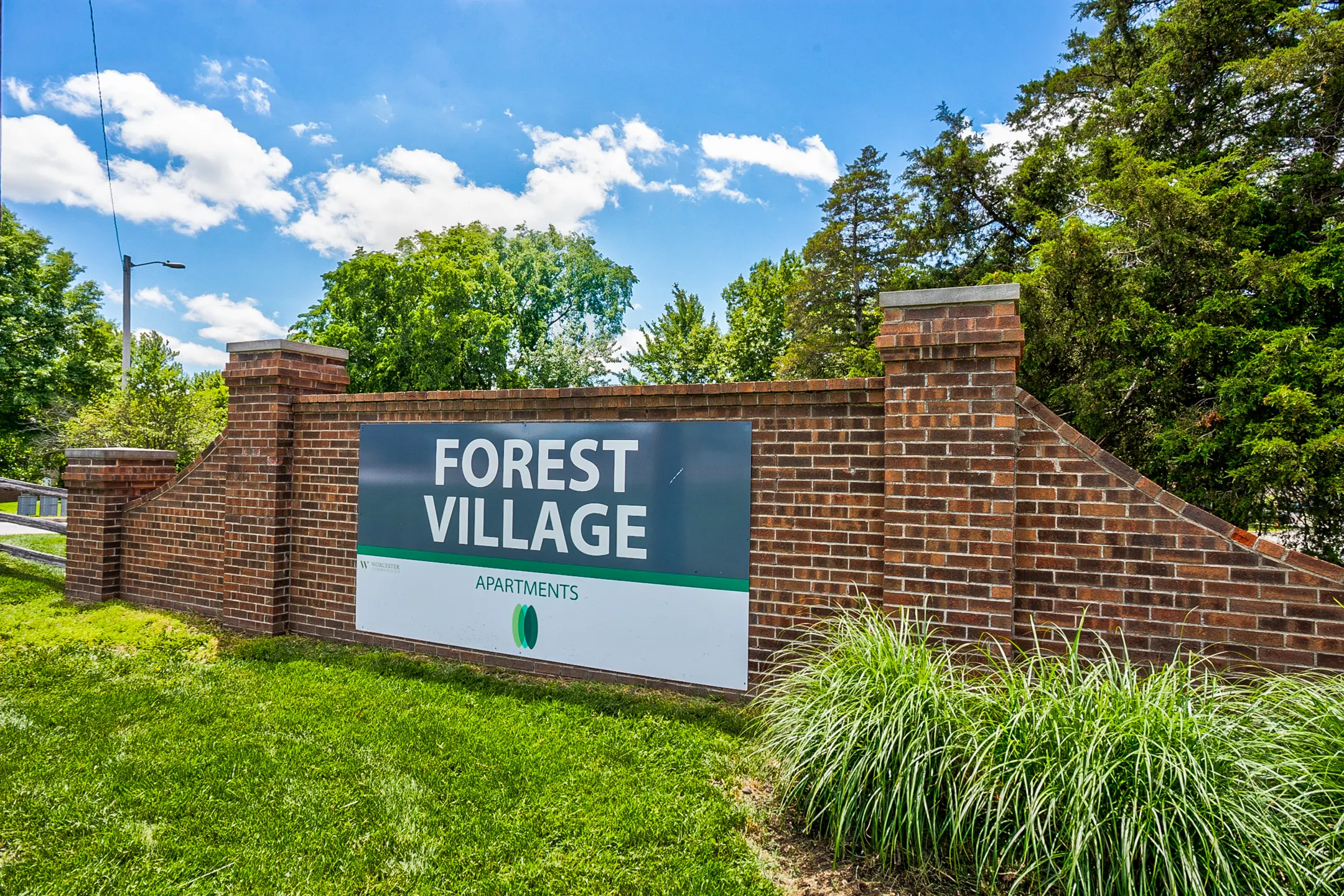 Forest Village Apartments 3001 S Providence Rd Columbia, MO