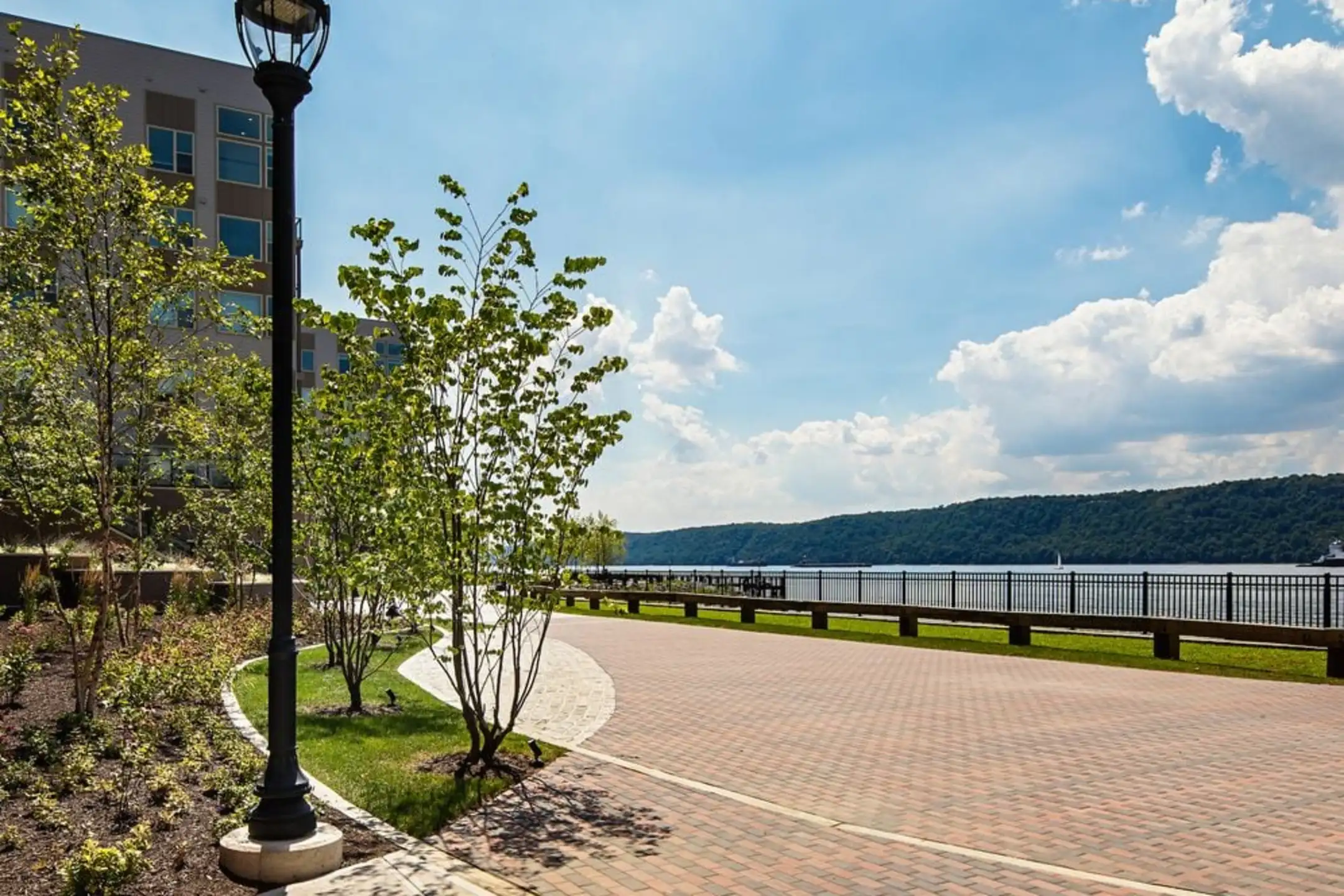 Avalon Yonkers 79 ALEXANDER STREET Yonkers, NY Apartments for Rent