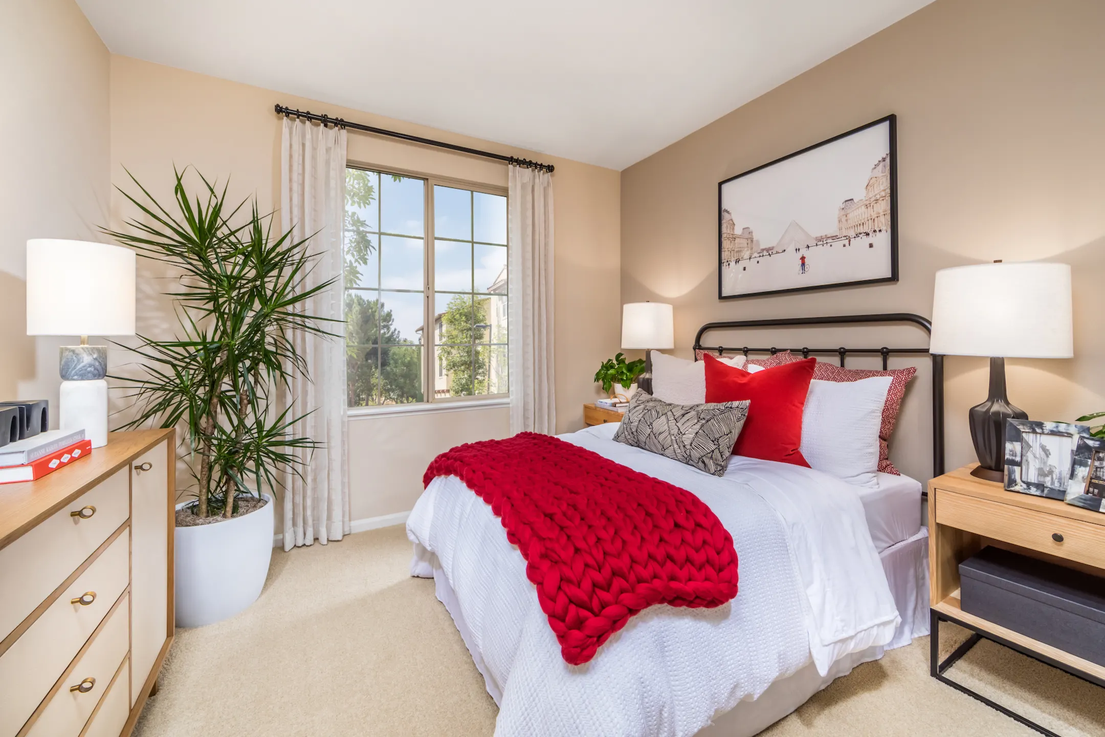 Bedroom - Woodbury Lane Apartment Homes - Irvine, CA