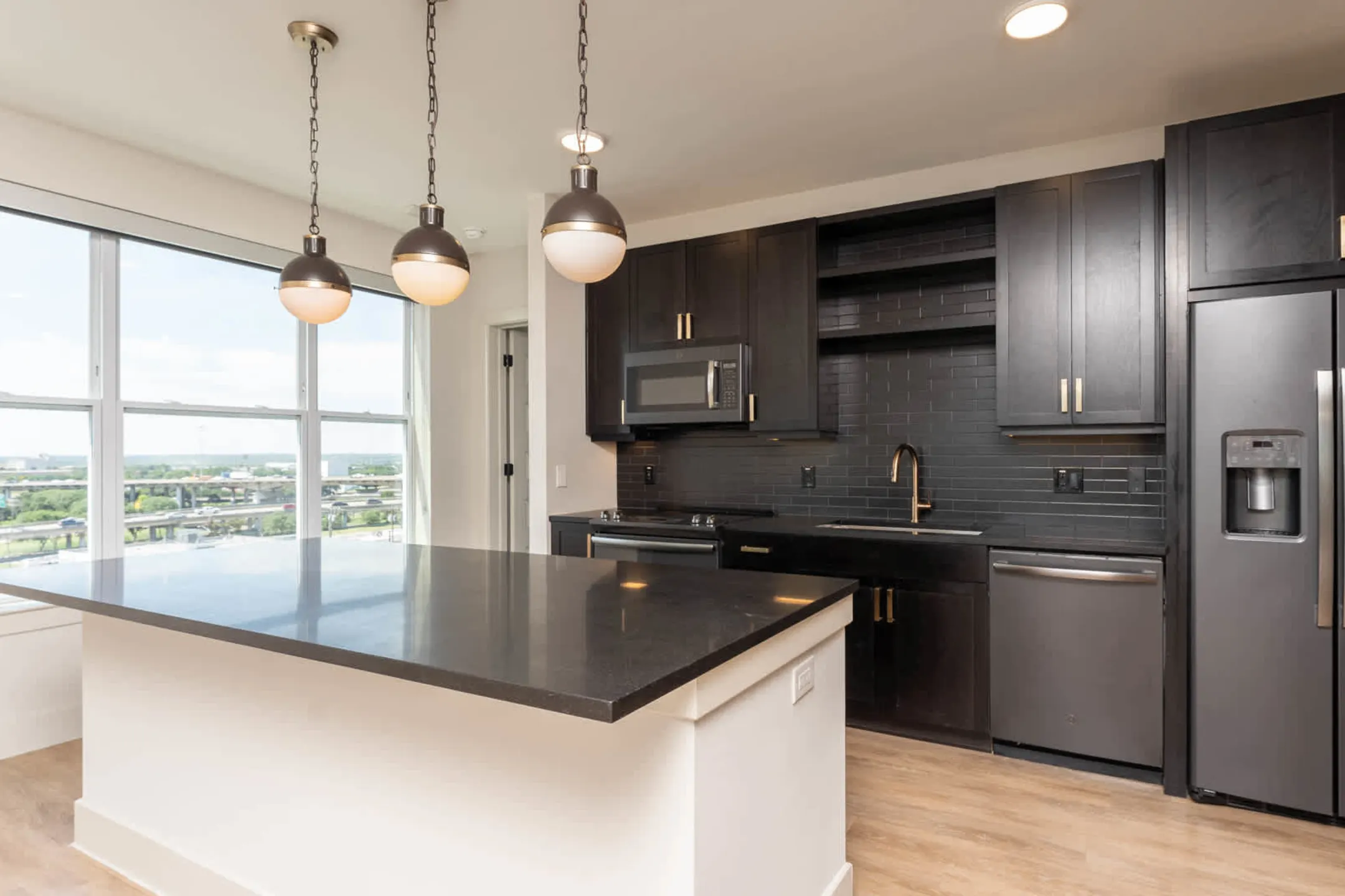 Indie Deep Ellum Apartments Dallas, TX 75226