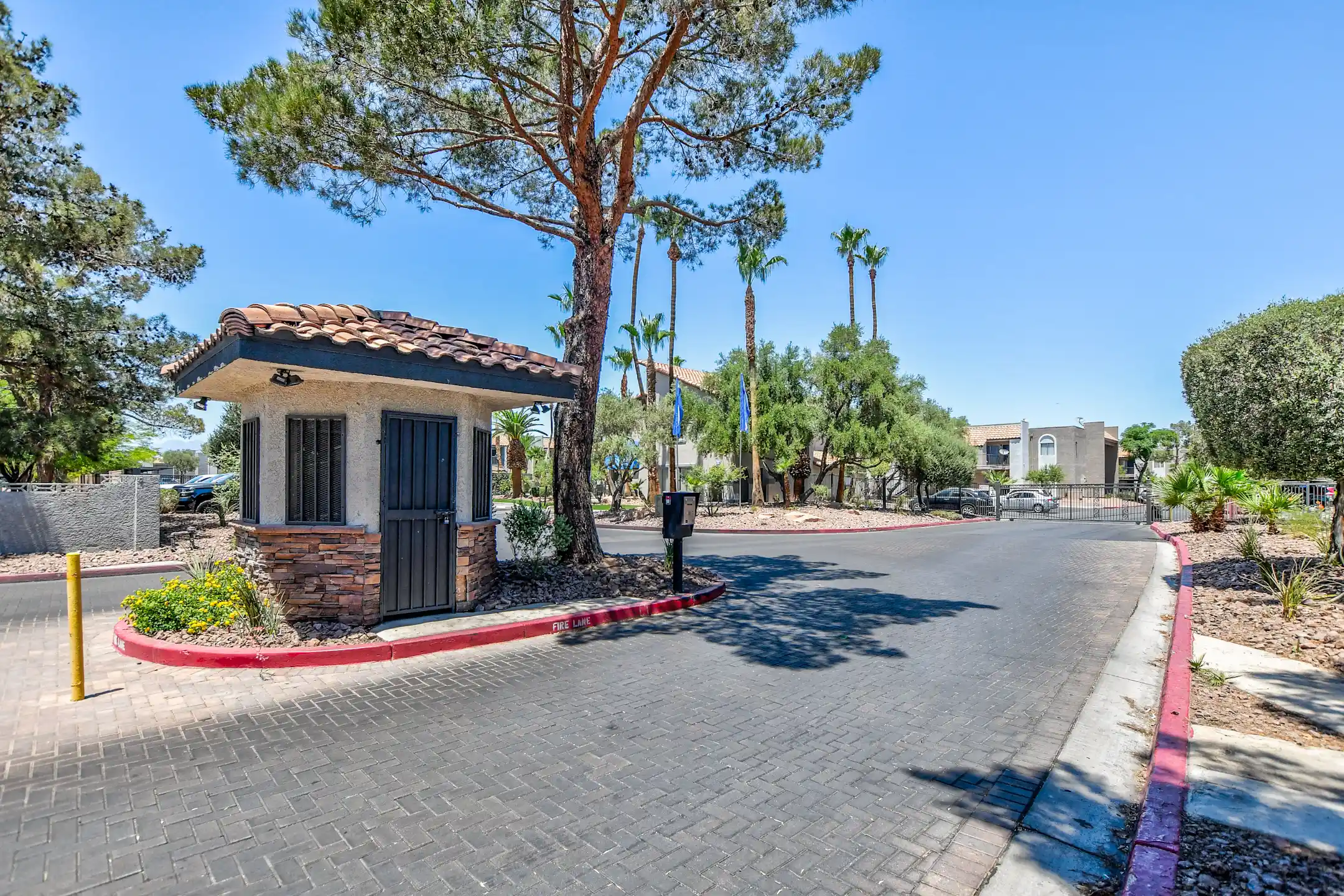 Playa Vista 3 Bedroom Apartments