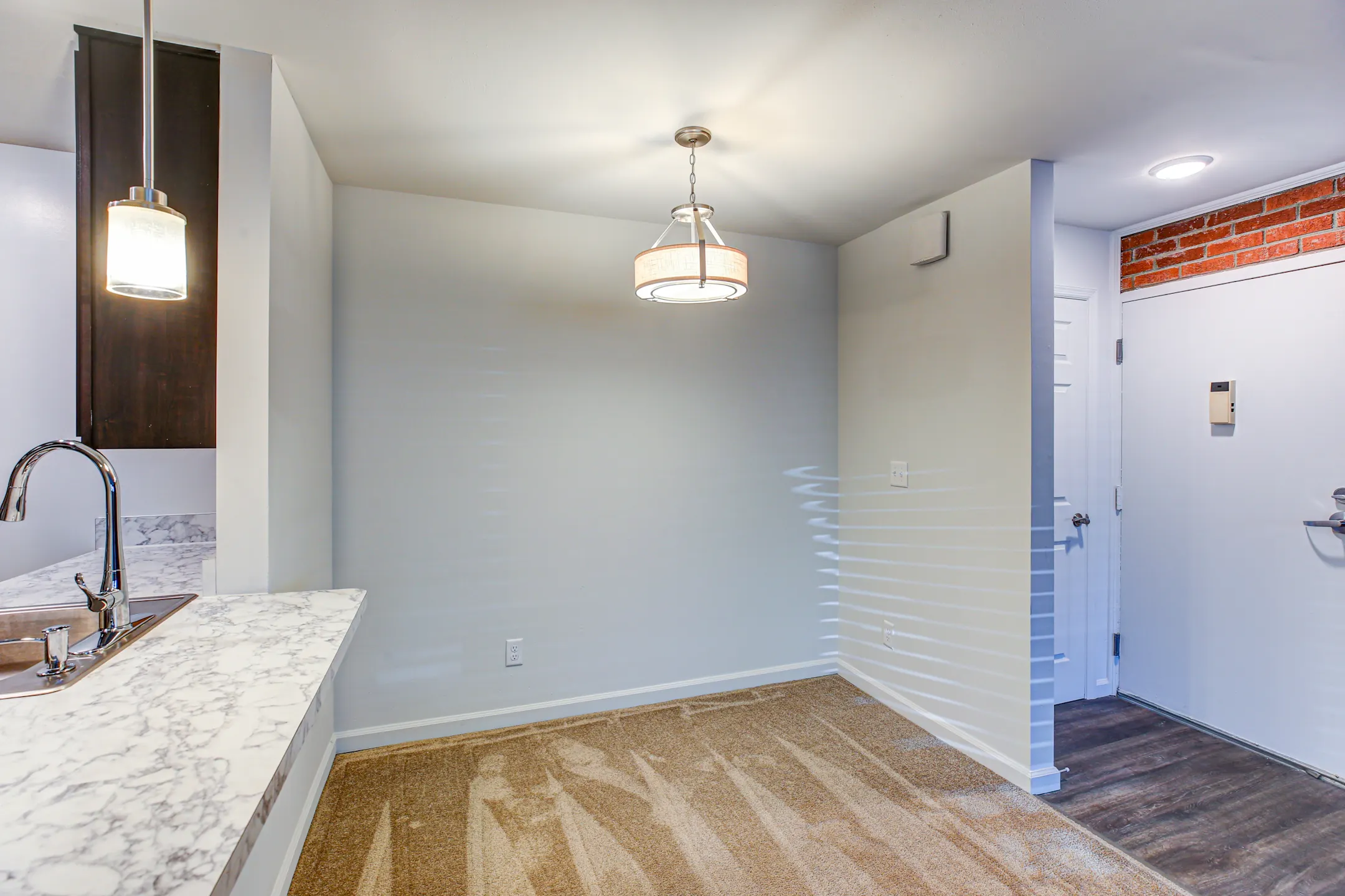 River Bend Apartments 161 Anderson Ferry Rd Cincinnati, OH