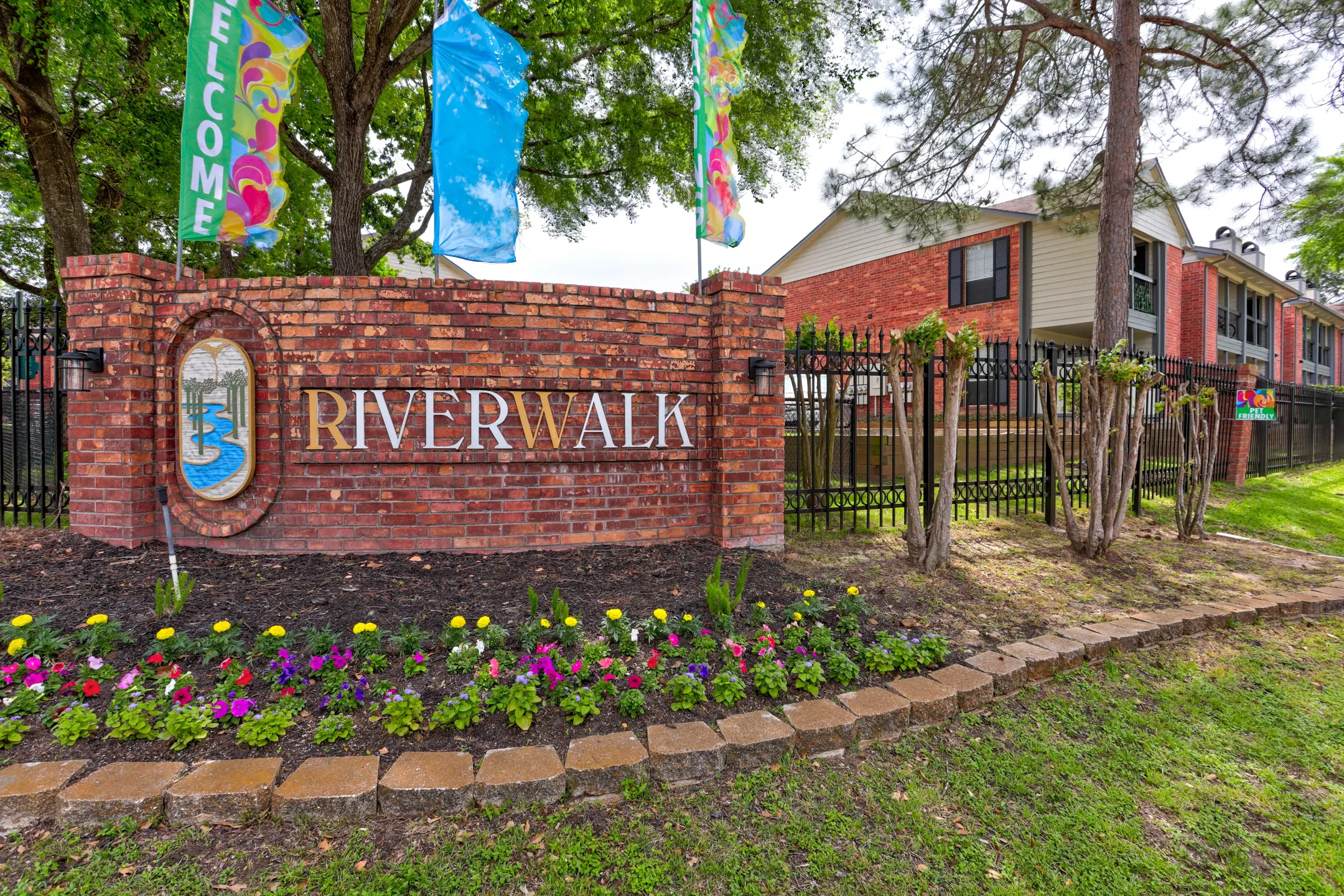 Community Signage - Riverwalk Apartments - Conroe, TX