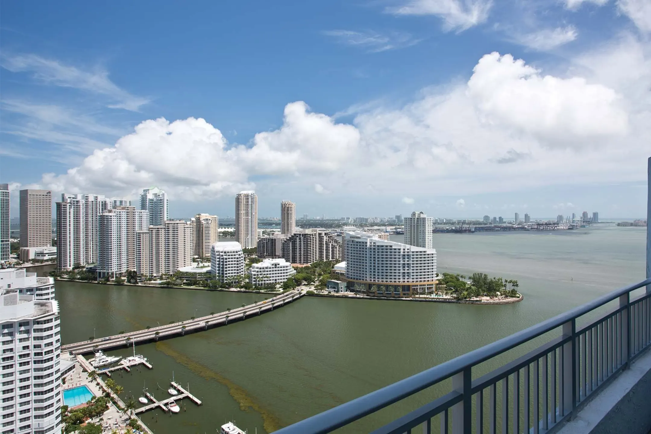 Patio / Deck - Yacht Club at Brickell Apartments - Miami, FL