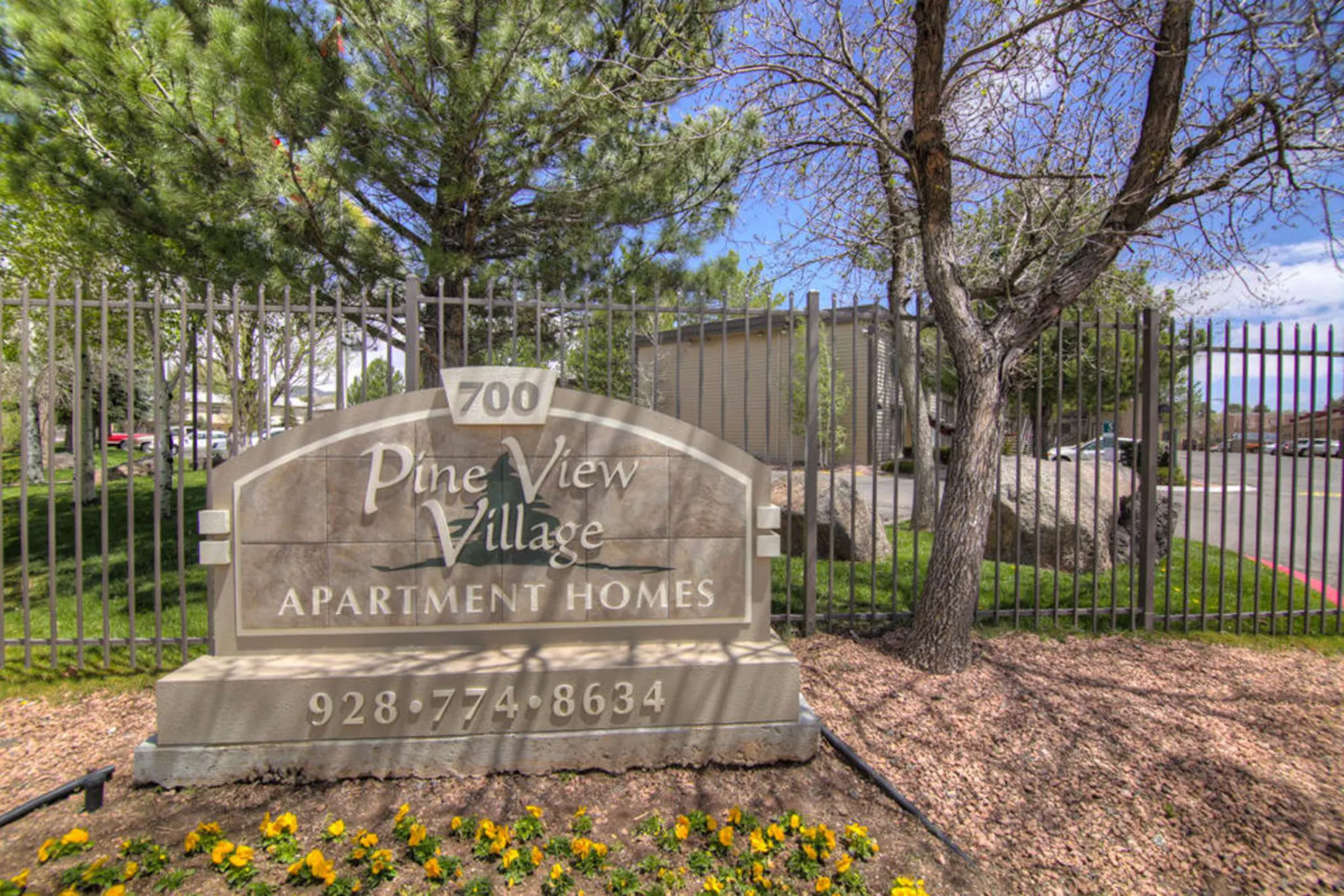 Community Signage - Pine View Village - Flagstaff, AZ