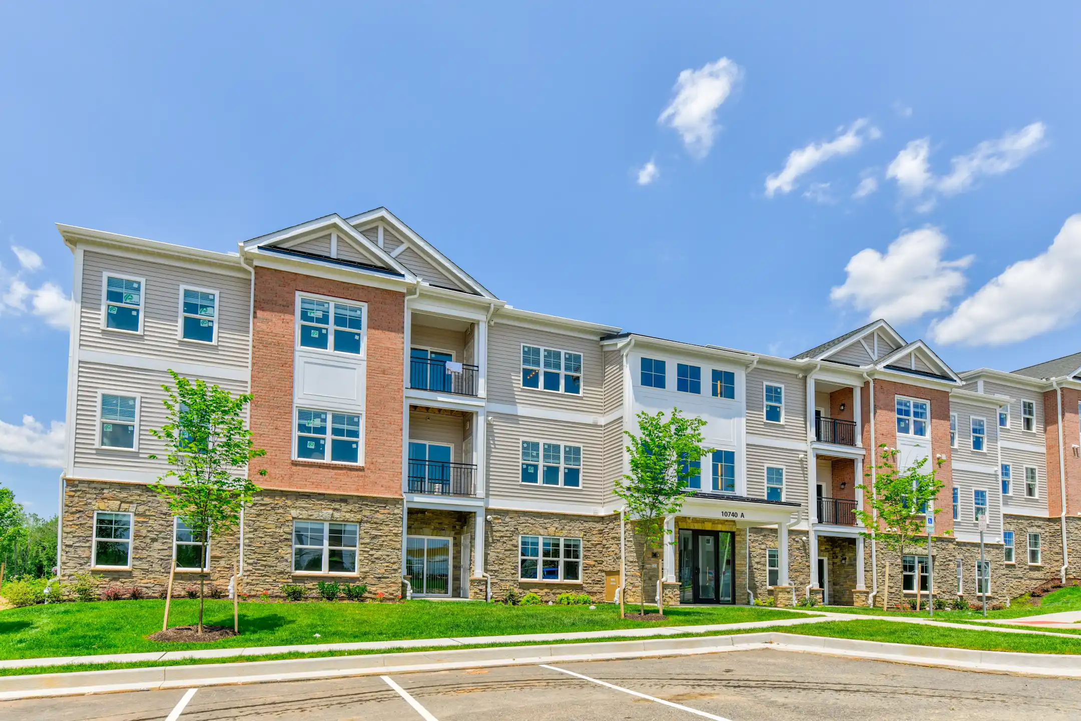 HoneyGo Run Apartments Perry Hall, MD 21128