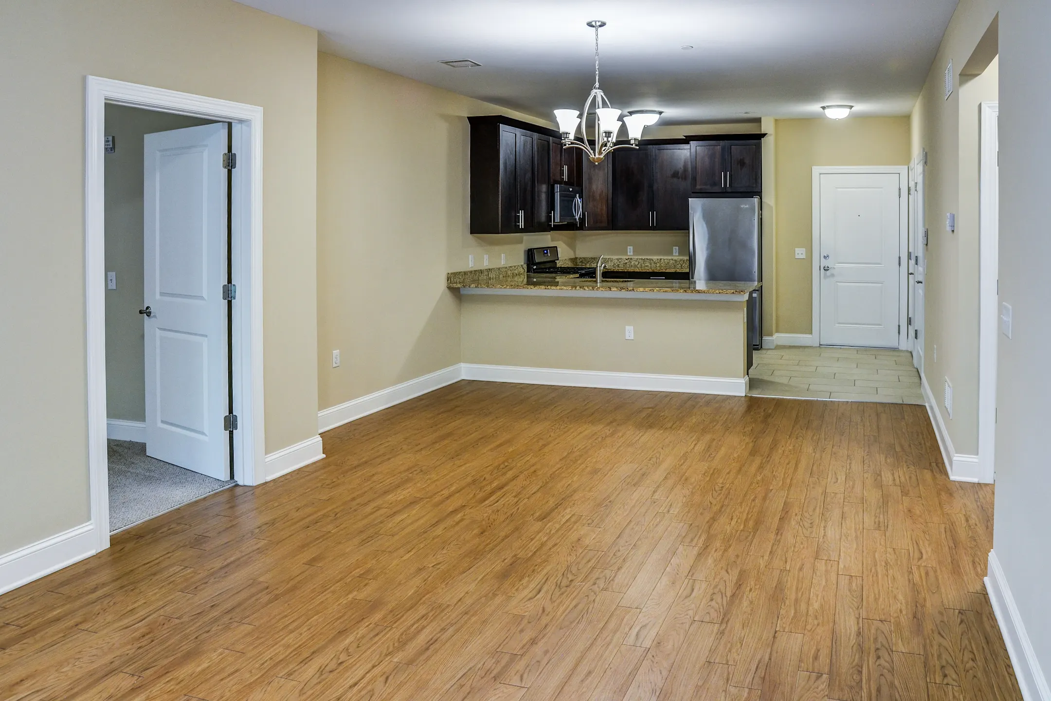 Oakes Pond at Bloomfield 221225 Belleville Ave Bloomfield, NJ