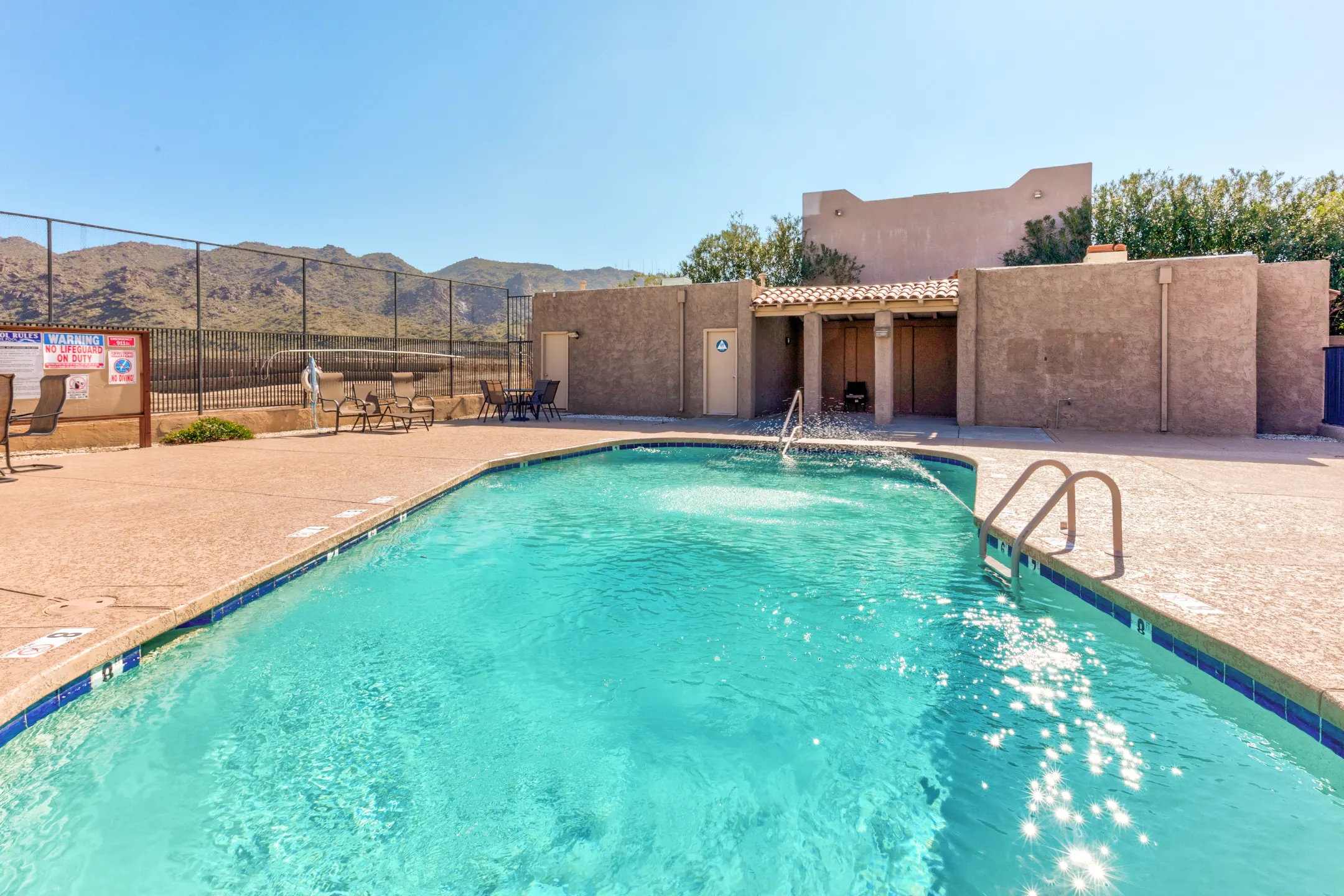 Thunderbird Villas Apartments Phoenix, AZ 85042