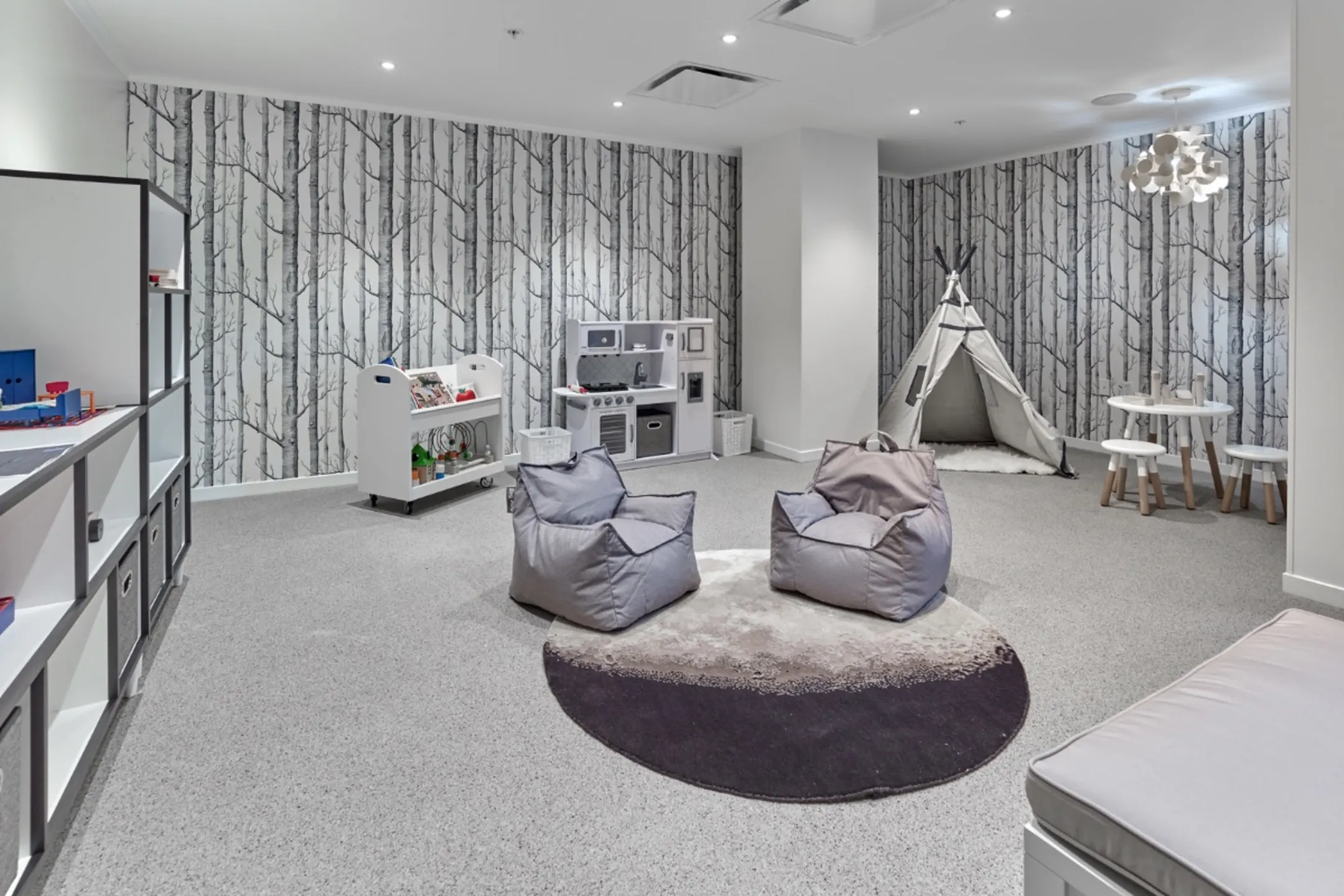 Living Room - 7 Seventy House - Hoboken, NJ