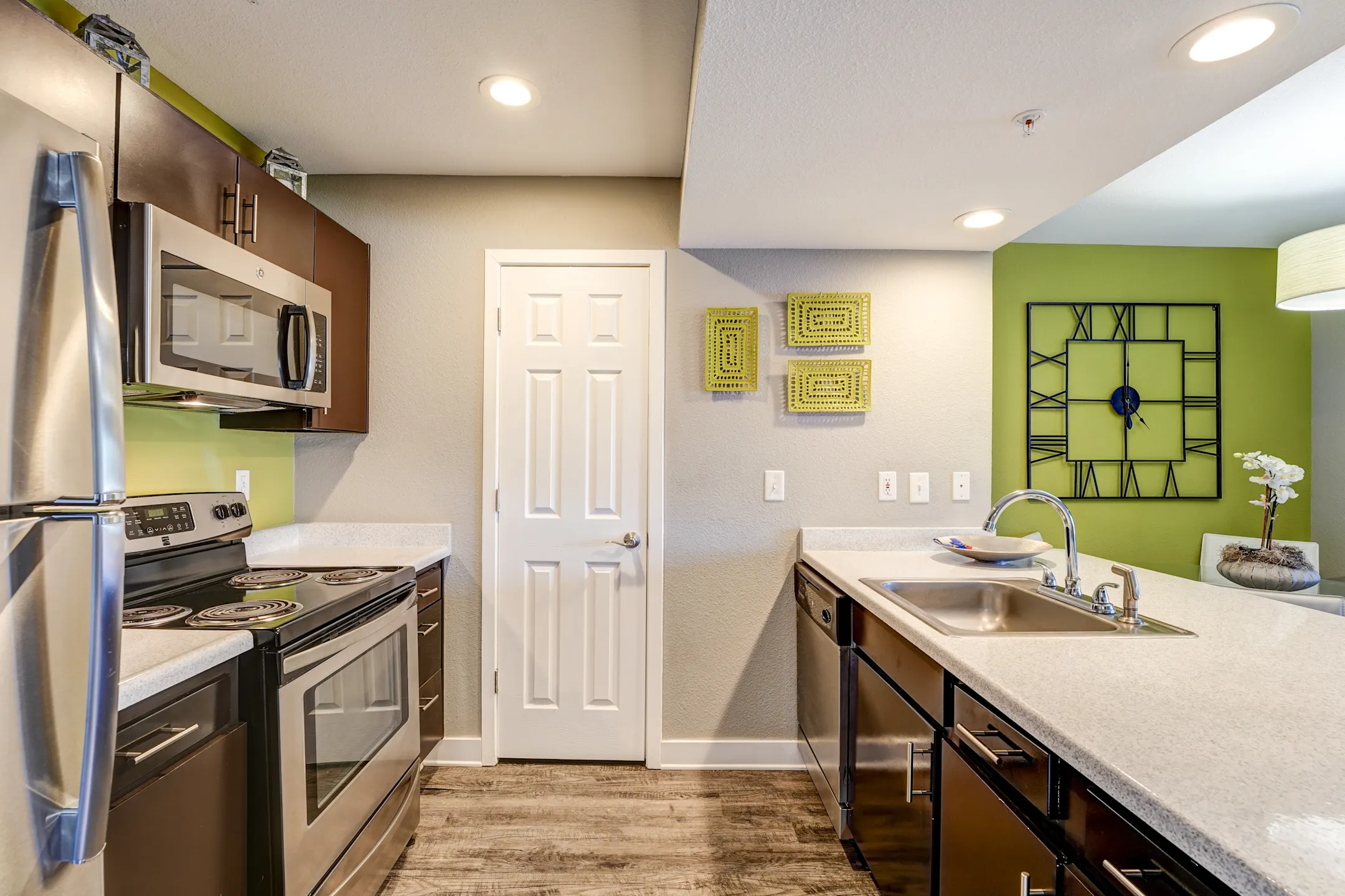 Kitchen - Heritage At Hidden Creek - Colorado Springs, CO