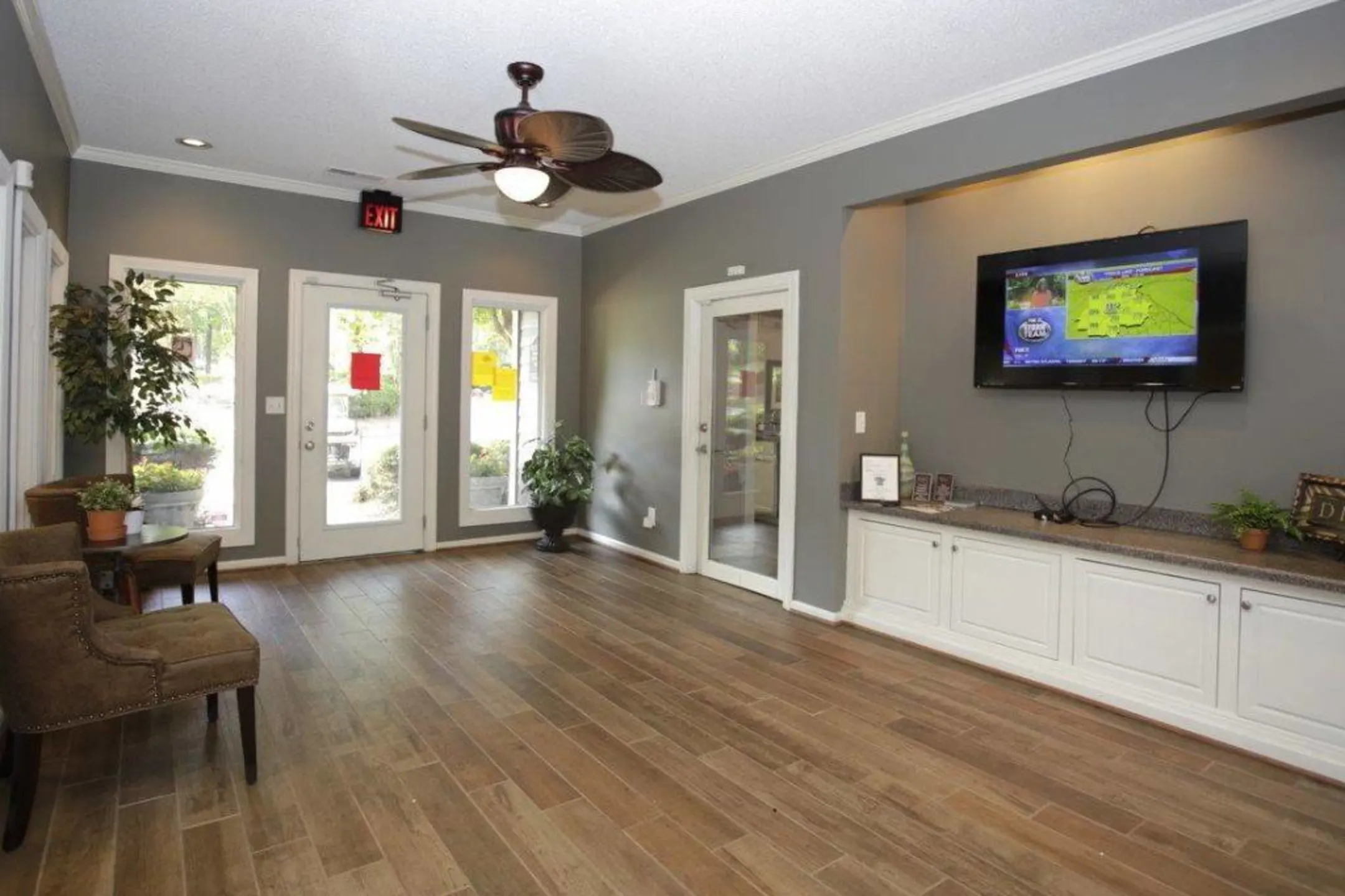 Living Room - Winnstead Apartments - Stockbridge, GA