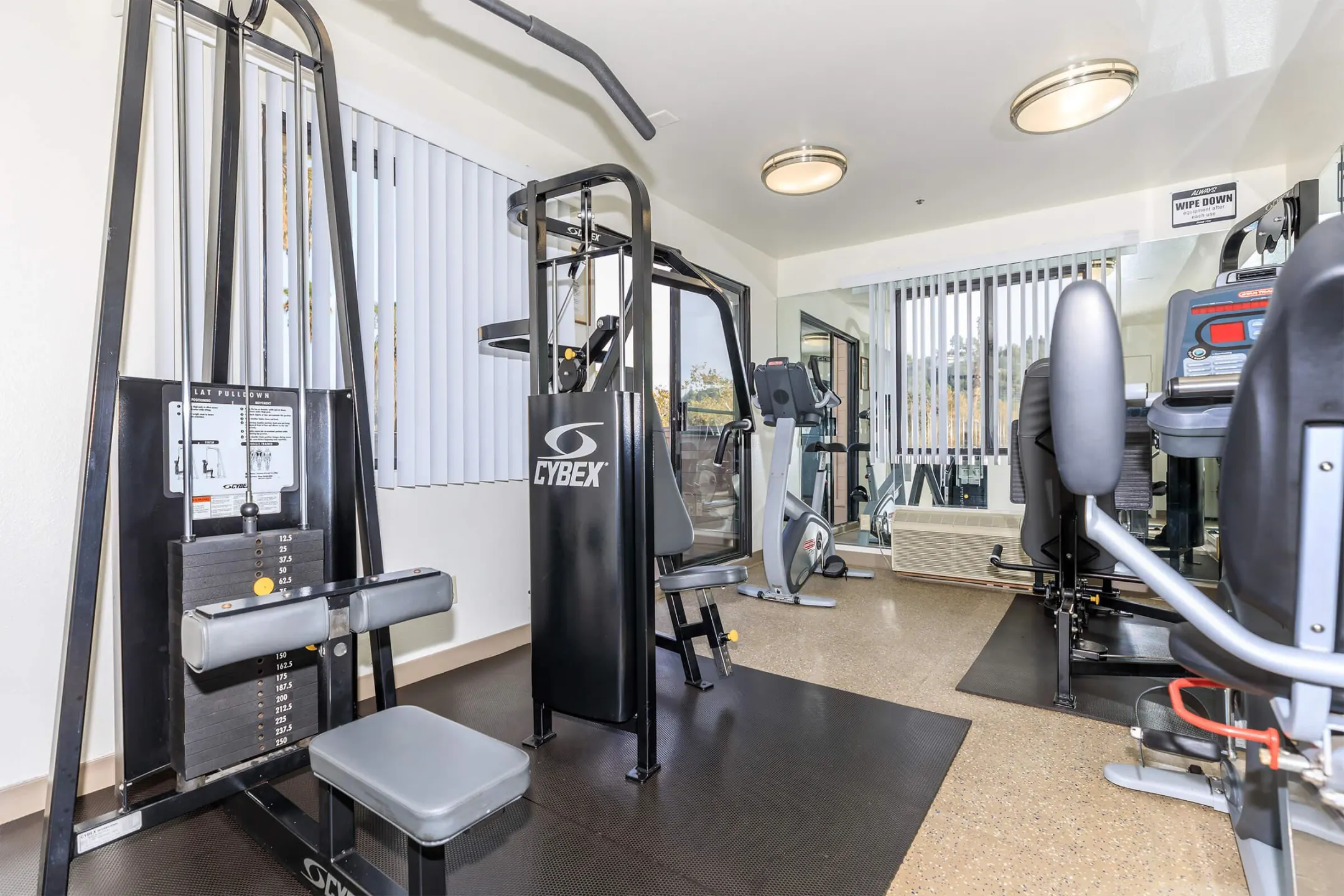 Fitness Weight Room - Pasadena Park Place - Los Angeles, CA