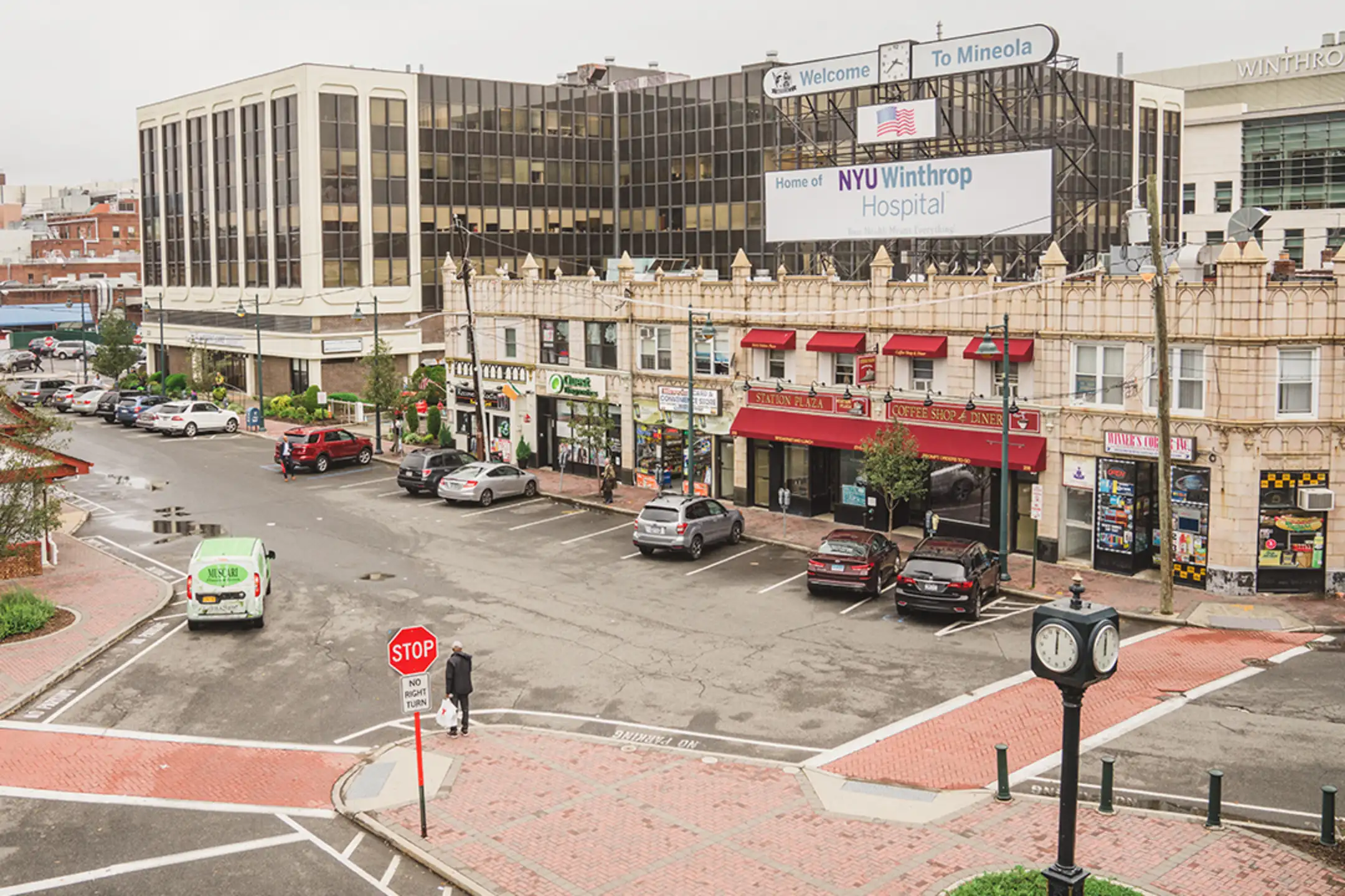 Fairfield Metro Mineola 119 Searing Ave Mineola, NY Apartments for