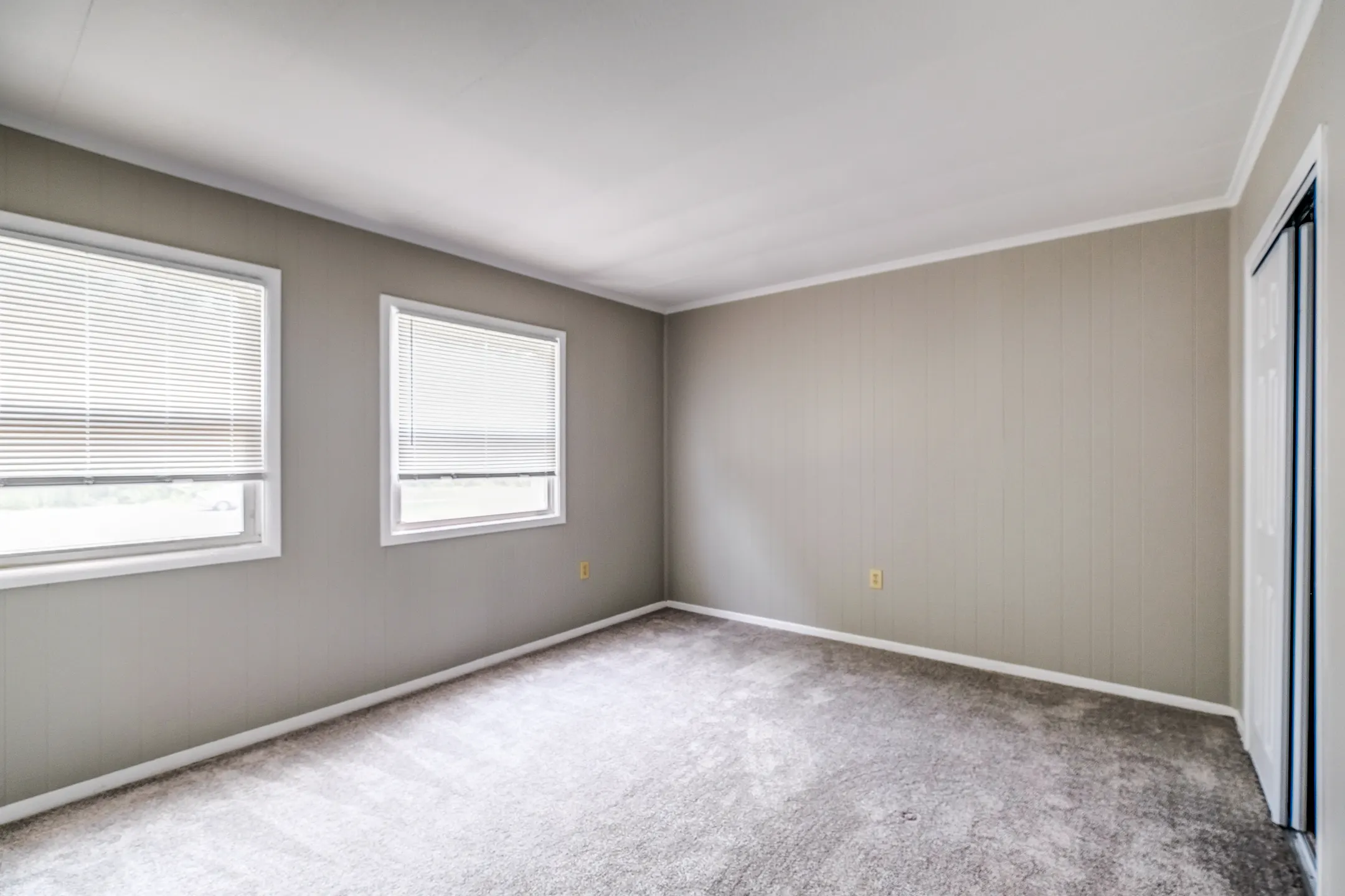 Pine Hill Village Apts 427 Piedmont Cir York, PA Apartments for