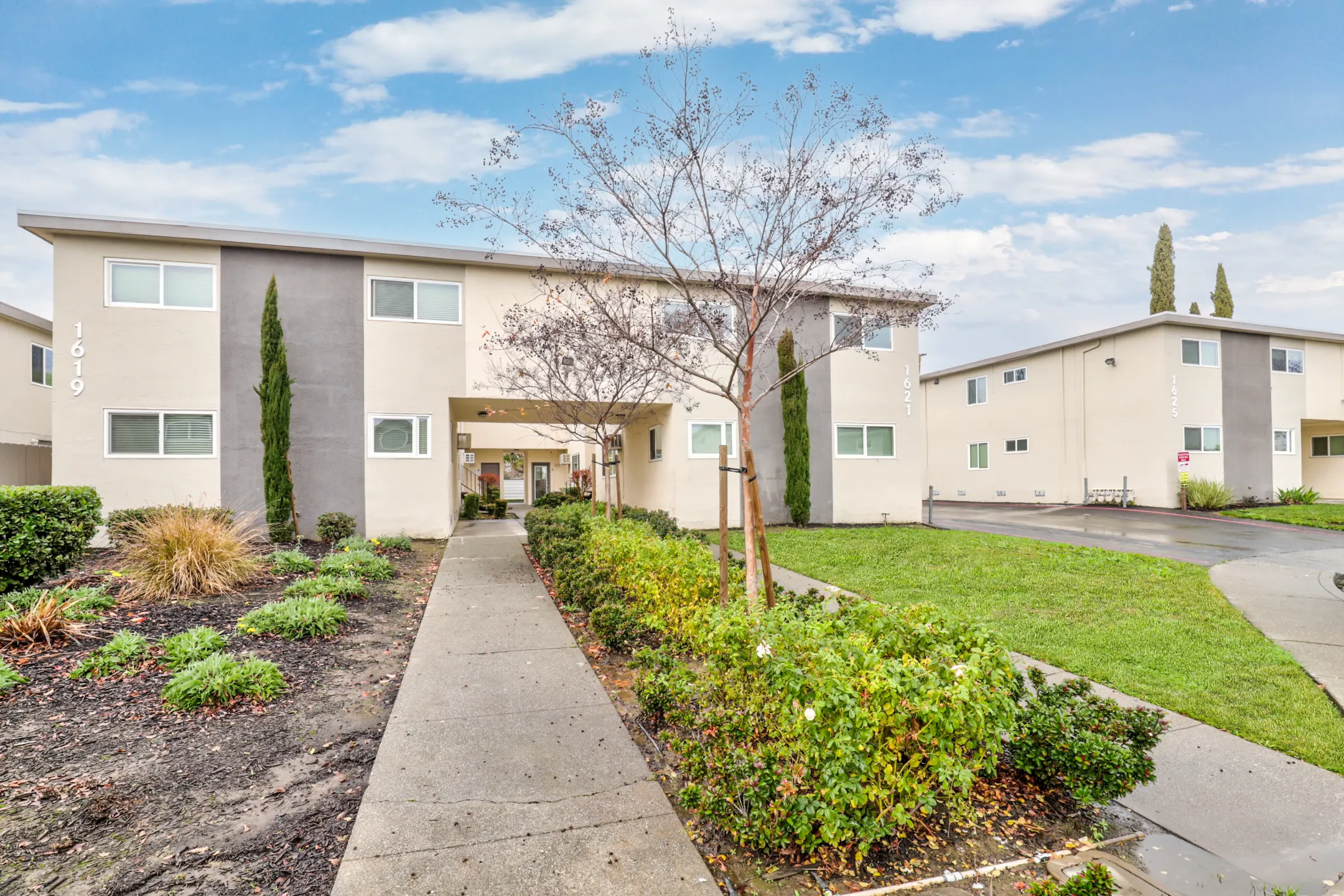 Elements at 1600 Apartments - Fairfield, CA 94533