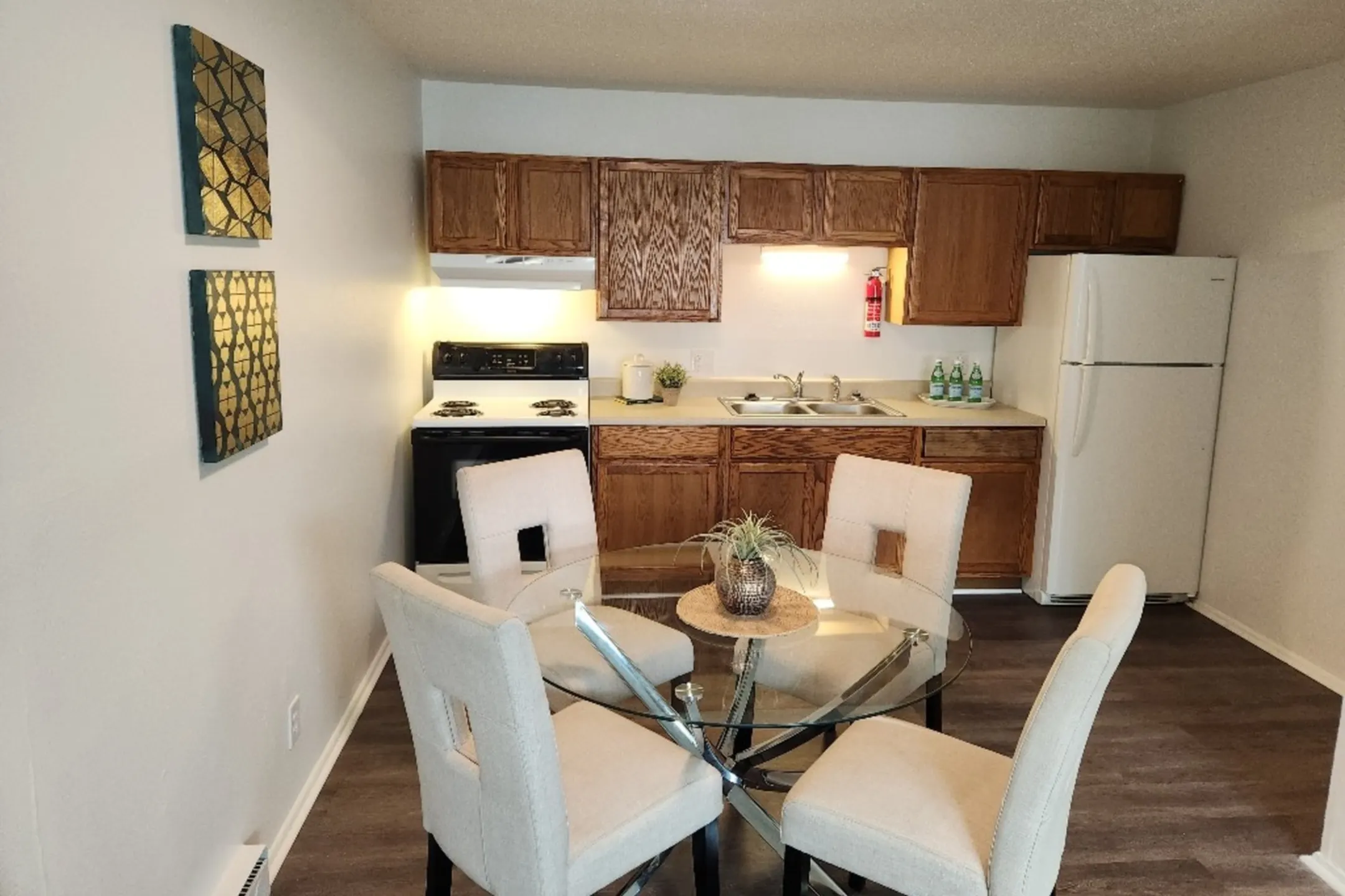 Washington Arms Apartments Apartments Monroe, MI 48161