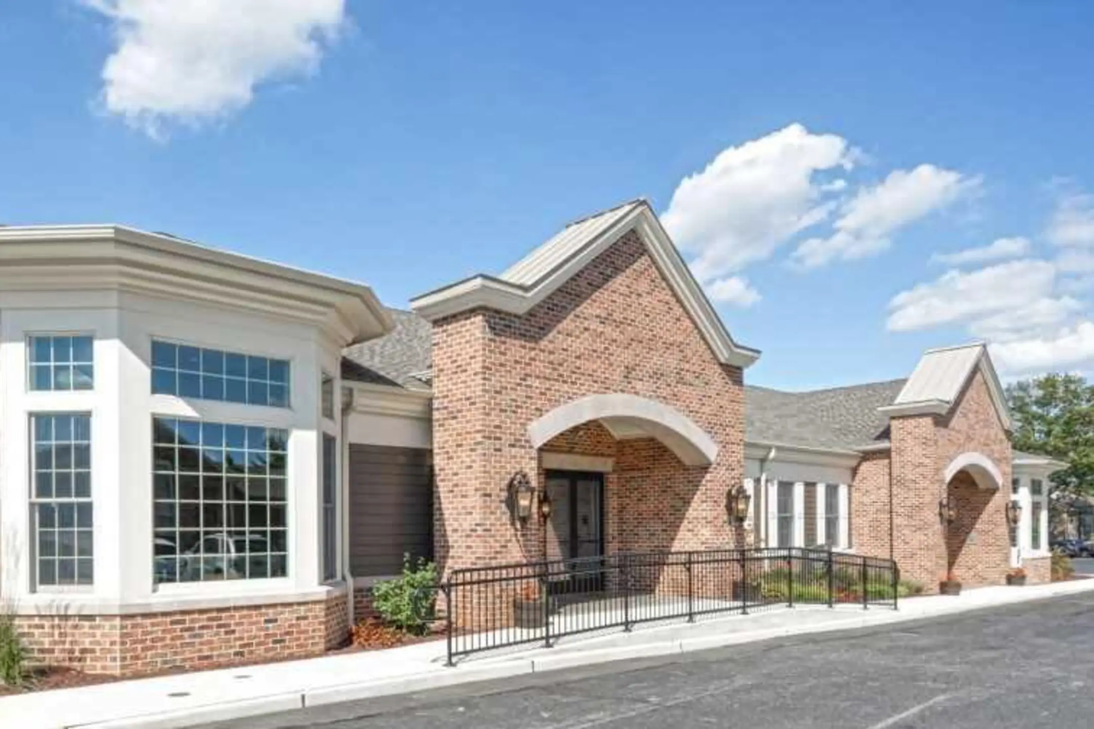 SDK Tenby Chase 193 Tenby Chase Dr Delran, NJ Apartments for Rent