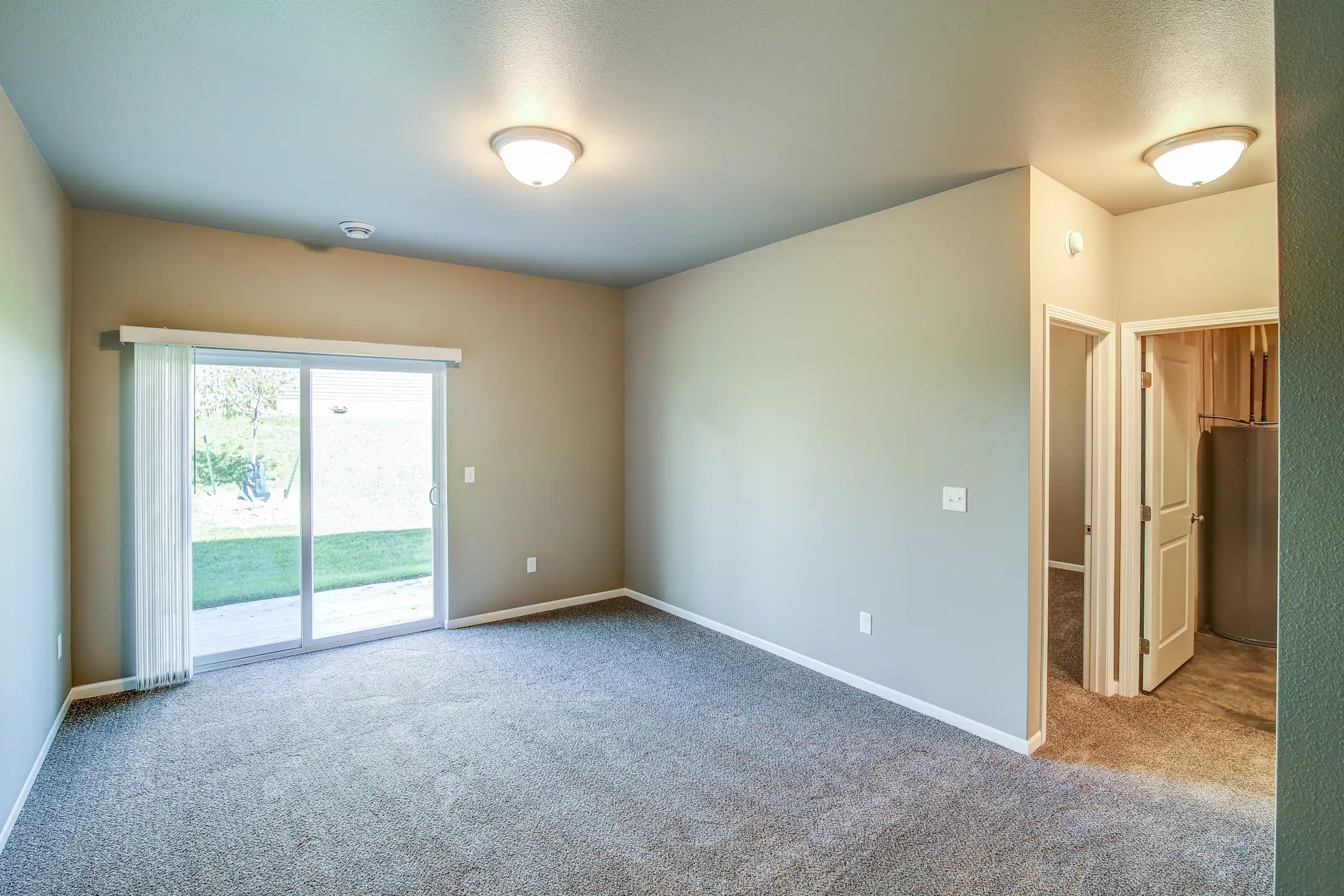 Recreation Area - Cascade Townhomes - Mandan, ND