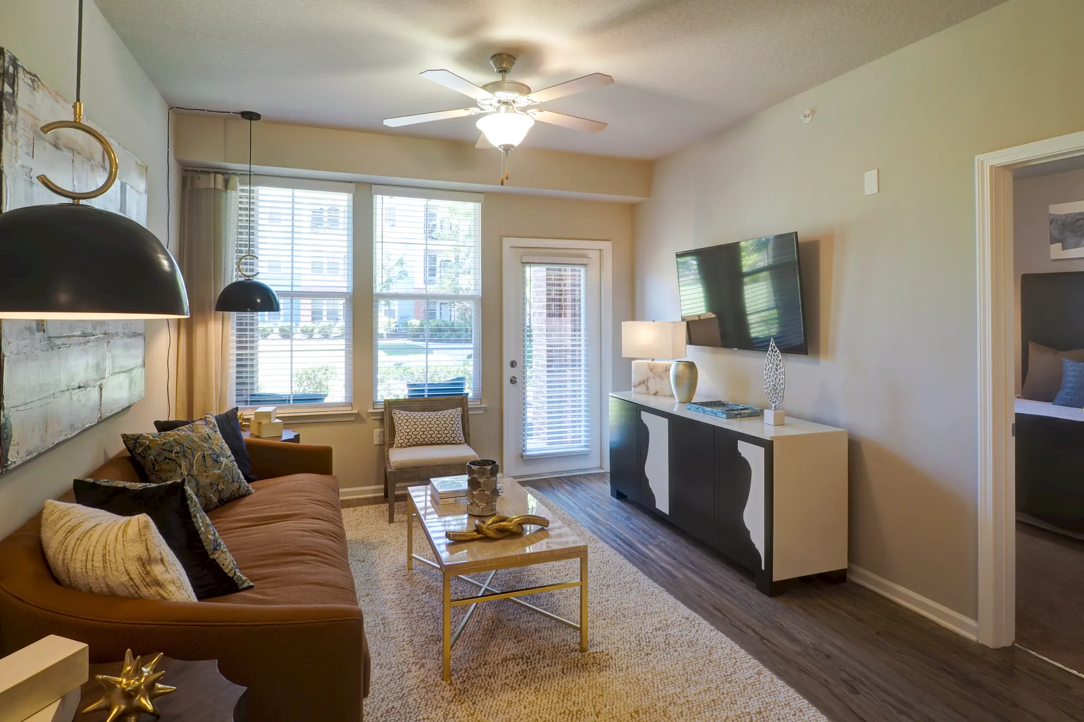 Living Room - Trailside Verdae Apartments - Greenville, SC